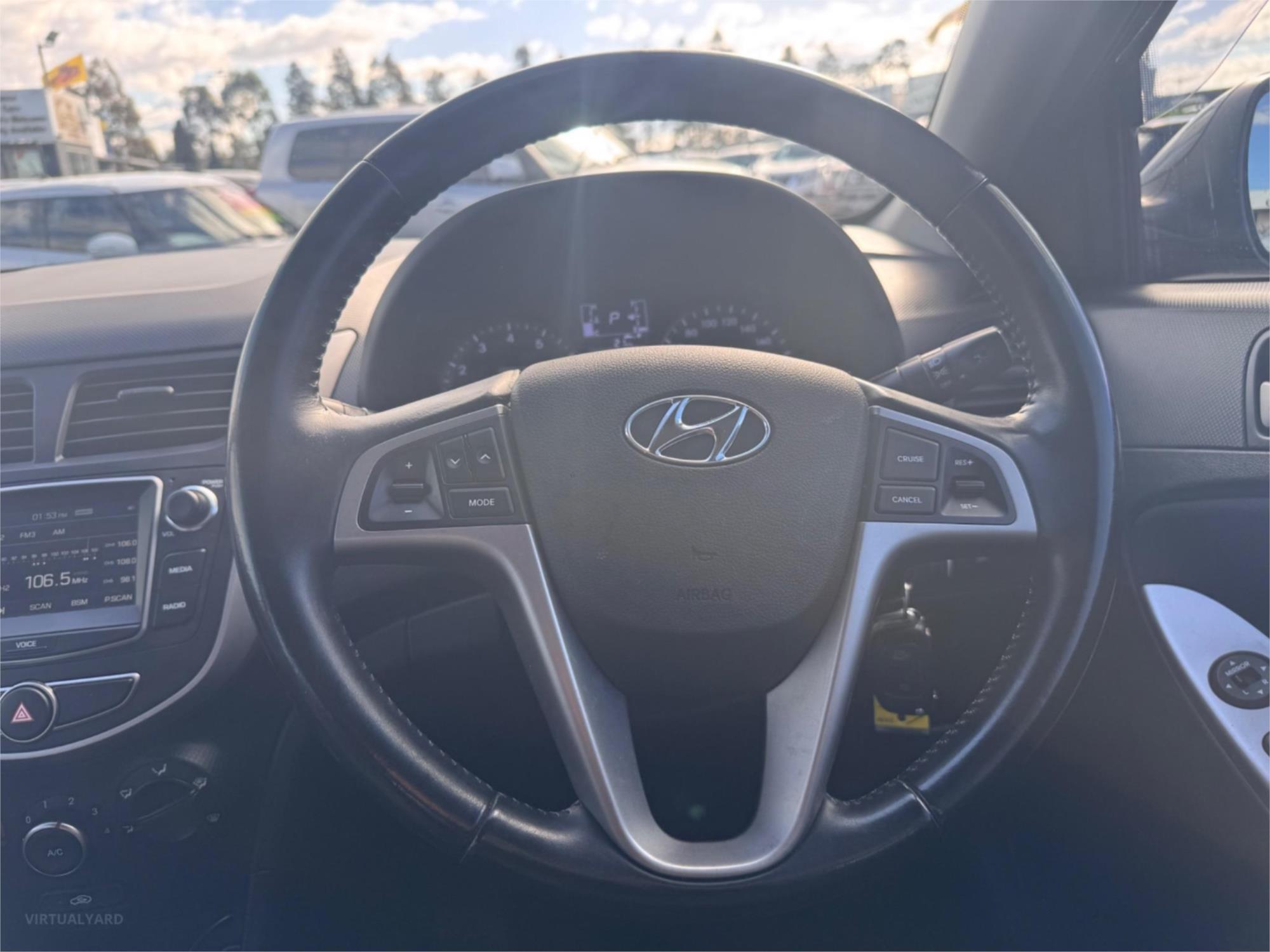 2017 HYUNDAI ACCENT RB5 SPORT 6 SP AUTOMATIC 5D HATCHBACK