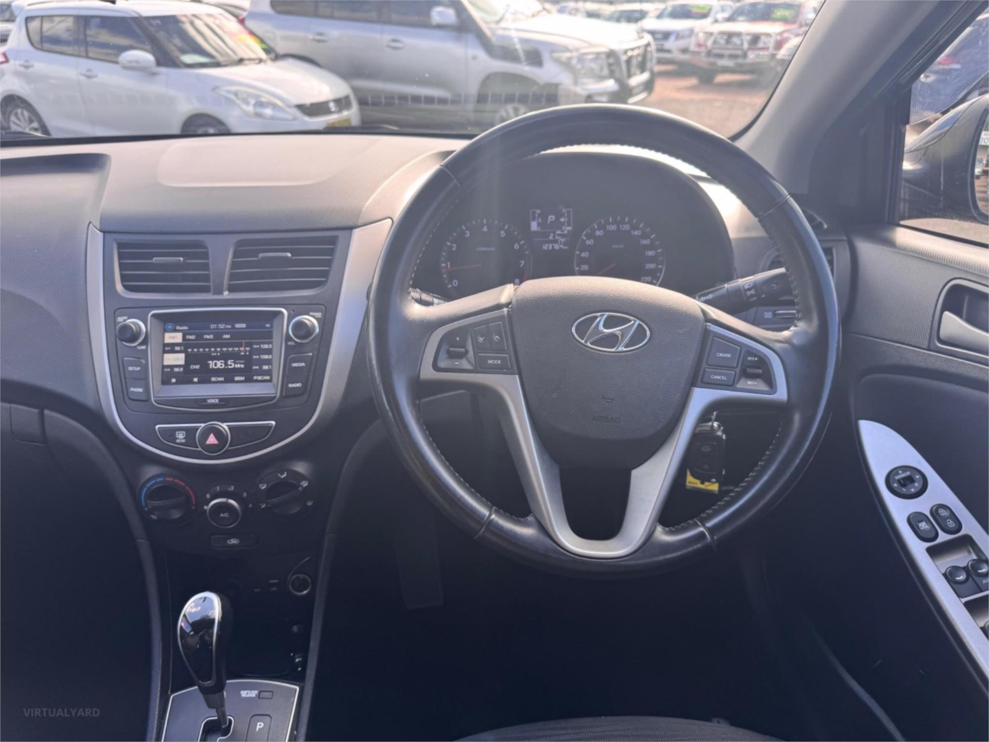 2017 HYUNDAI ACCENT RB5 SPORT 6 SP AUTOMATIC 5D HATCHBACK