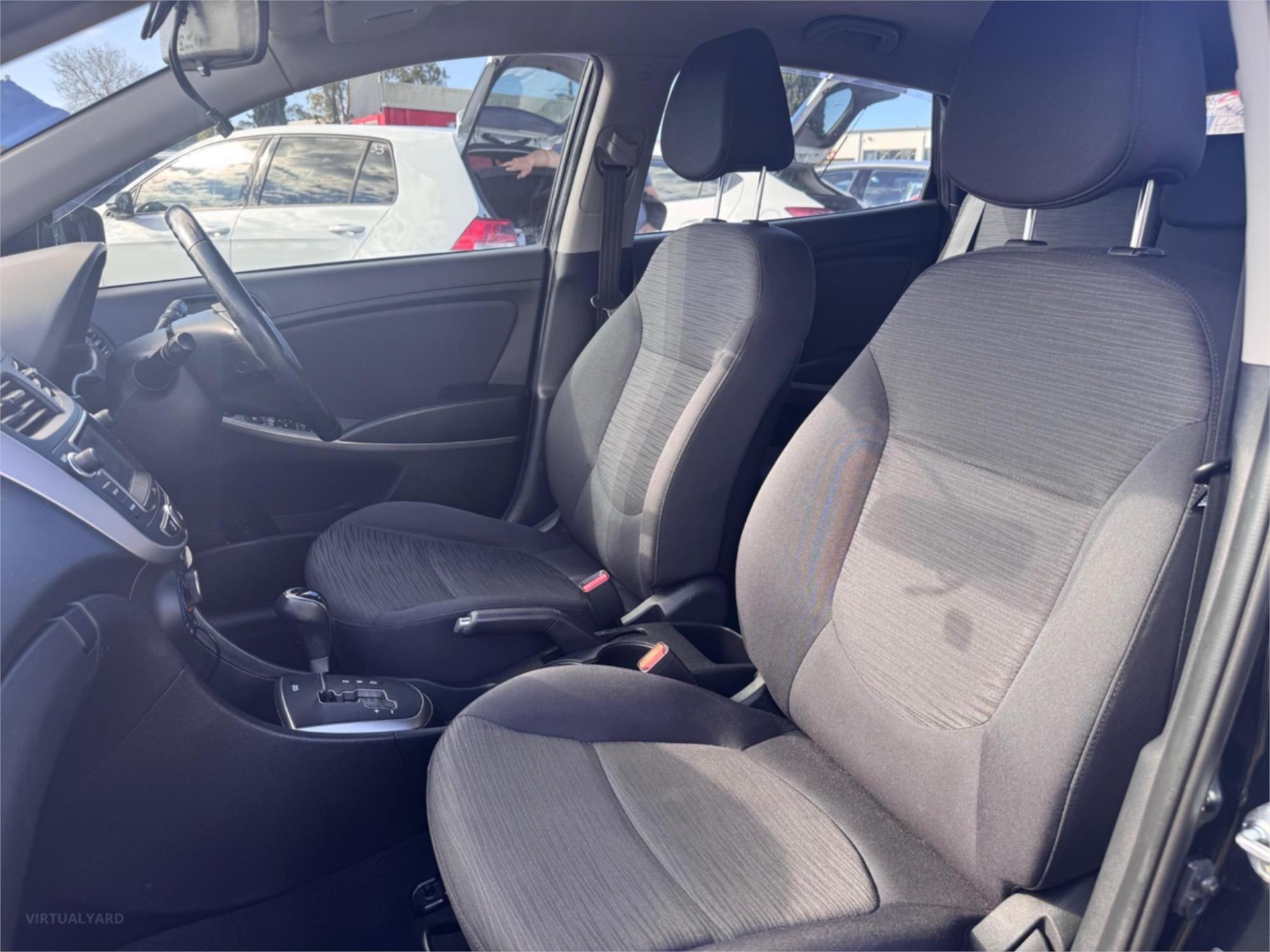 2017 HYUNDAI ACCENT RB5 SPORT 6 SP AUTOMATIC 5D HATCHBACK