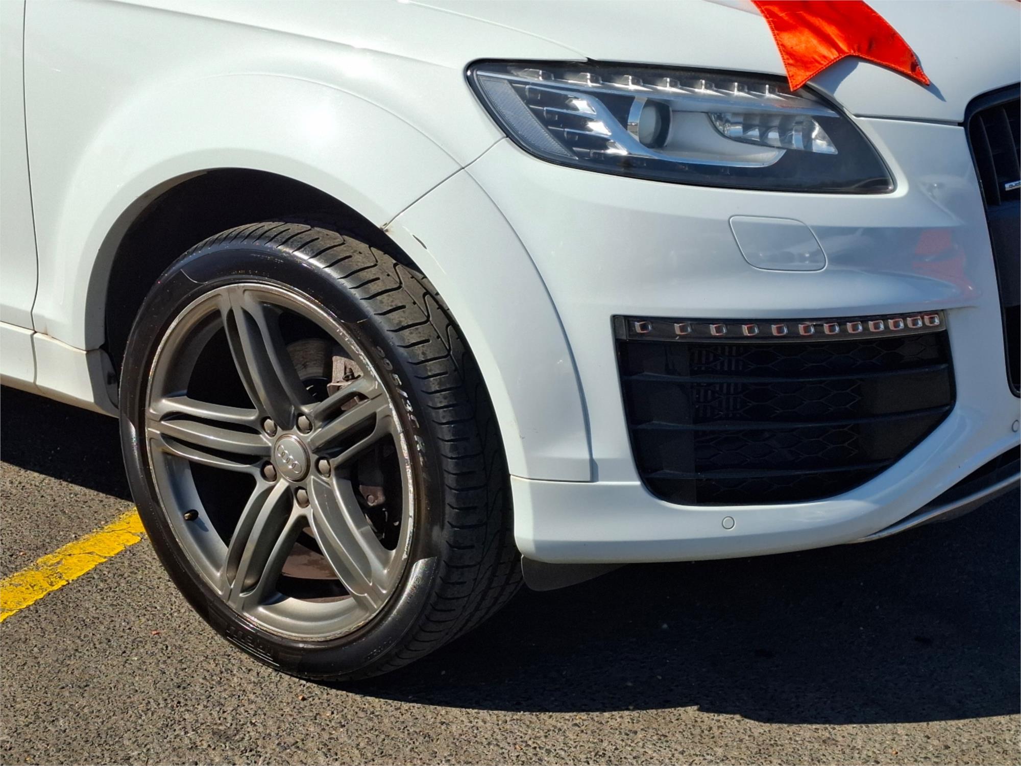 2015 AUDI Q7 MY15 3.0 TDI QUATTRO 8 SP AUTOMATIC TIPTRONIC 4D WAGON
