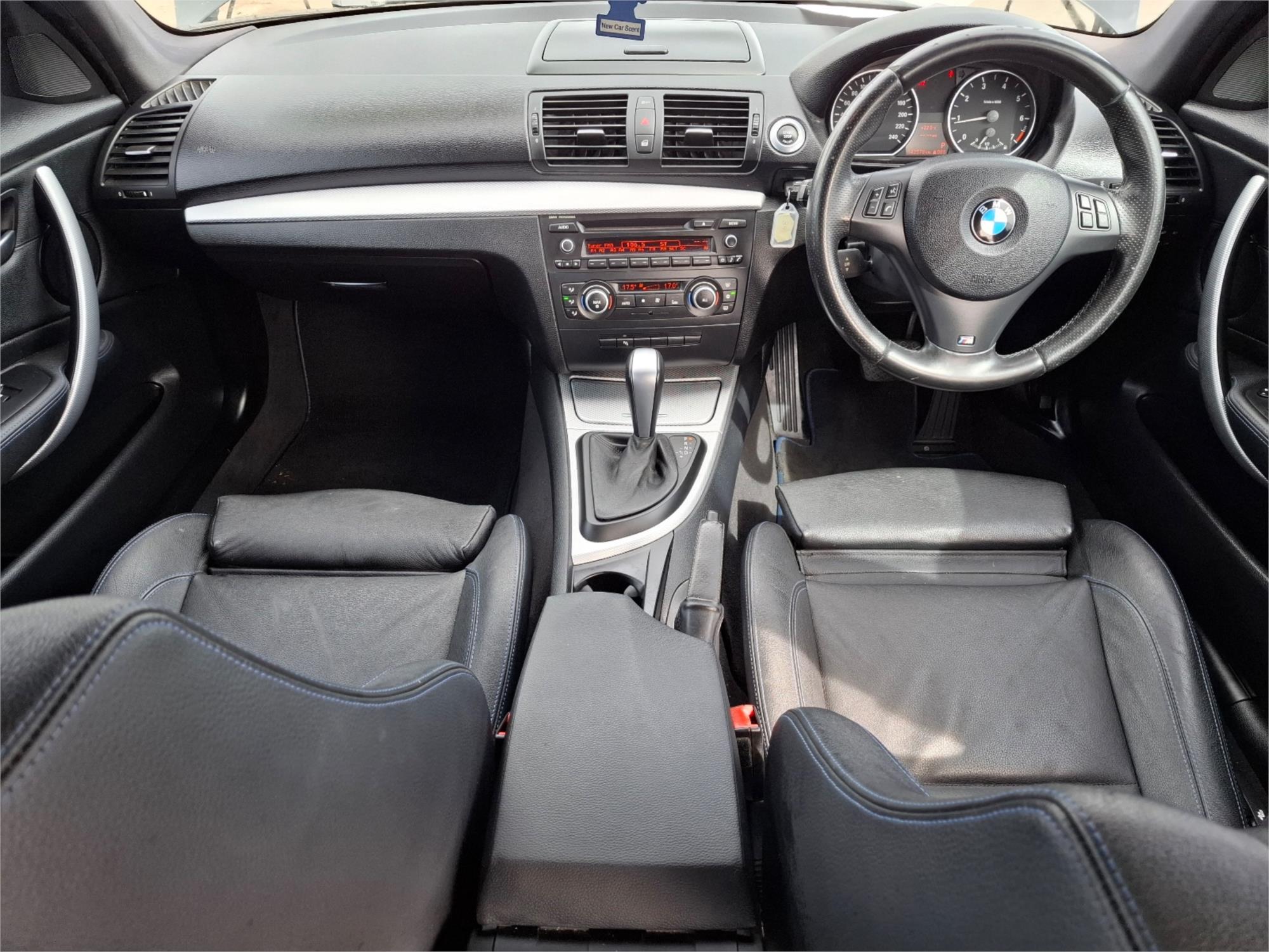 2011 BMW 1 E87 MY11 18i 6 SP AUTOMATIC 5D HATCHBACK