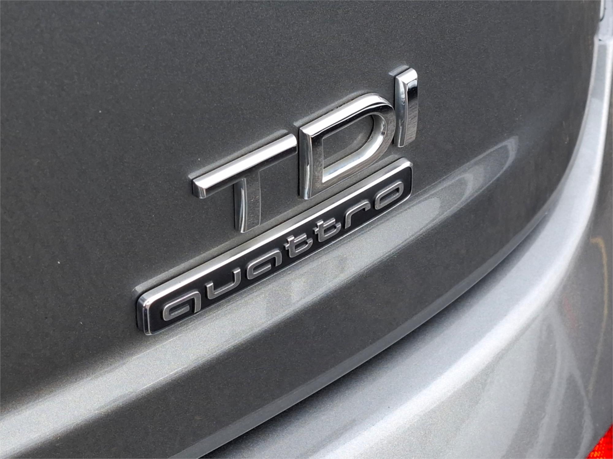2015 AUDI Q7 4M 3.0 TDI QUATTRO 8 SP AUTOMATIC TIPTRONIC 4D WAGON