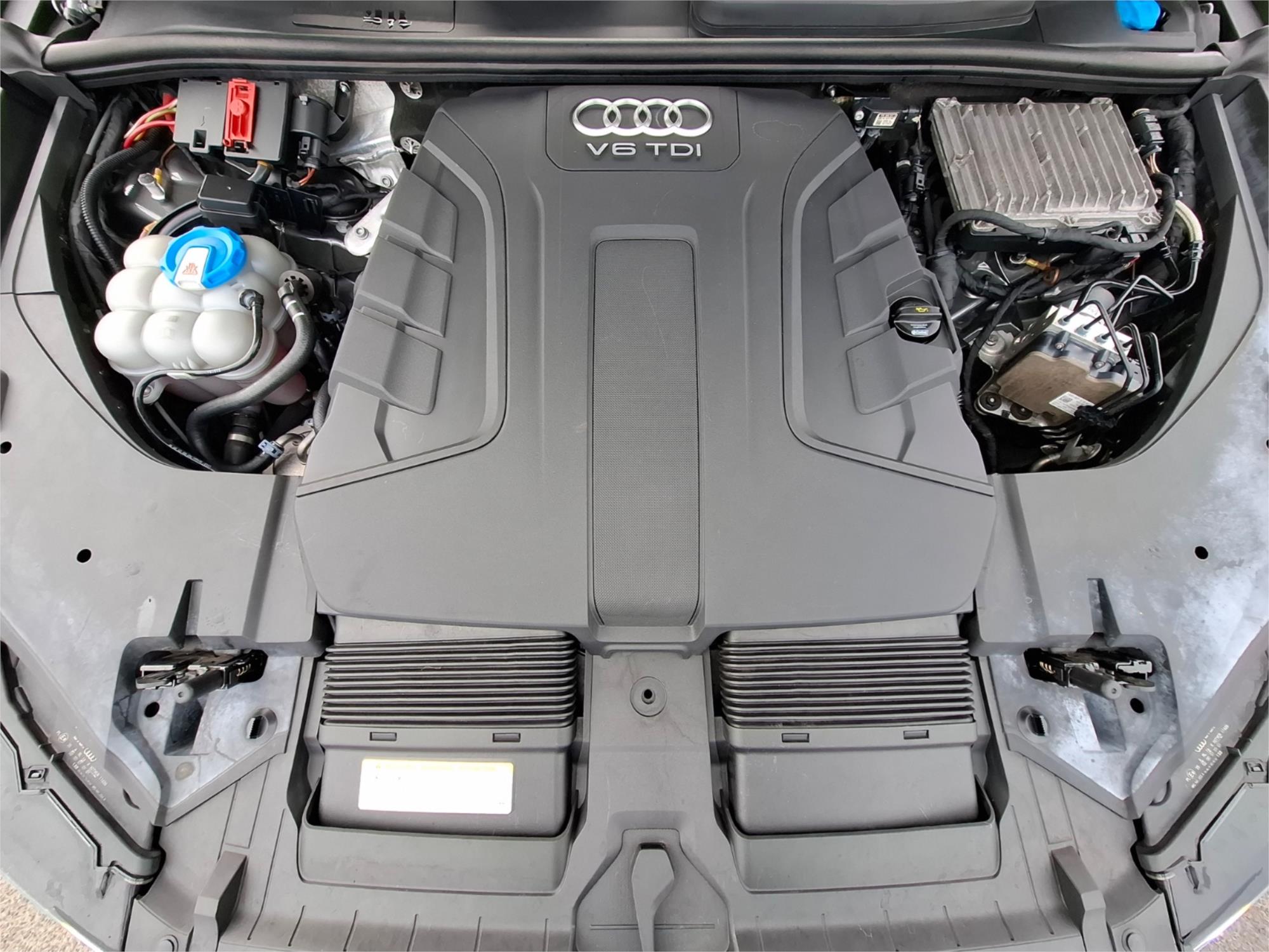 2015 AUDI Q7 4M 3.0 TDI QUATTRO 8 SP AUTOMATIC TIPTRONIC 4D WAGON