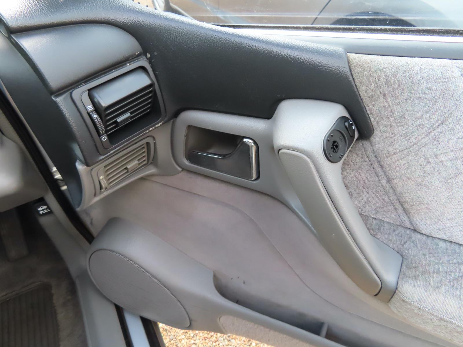 1998 HOLDEN STATESMAN VS II AUTOMATIC SEDAN