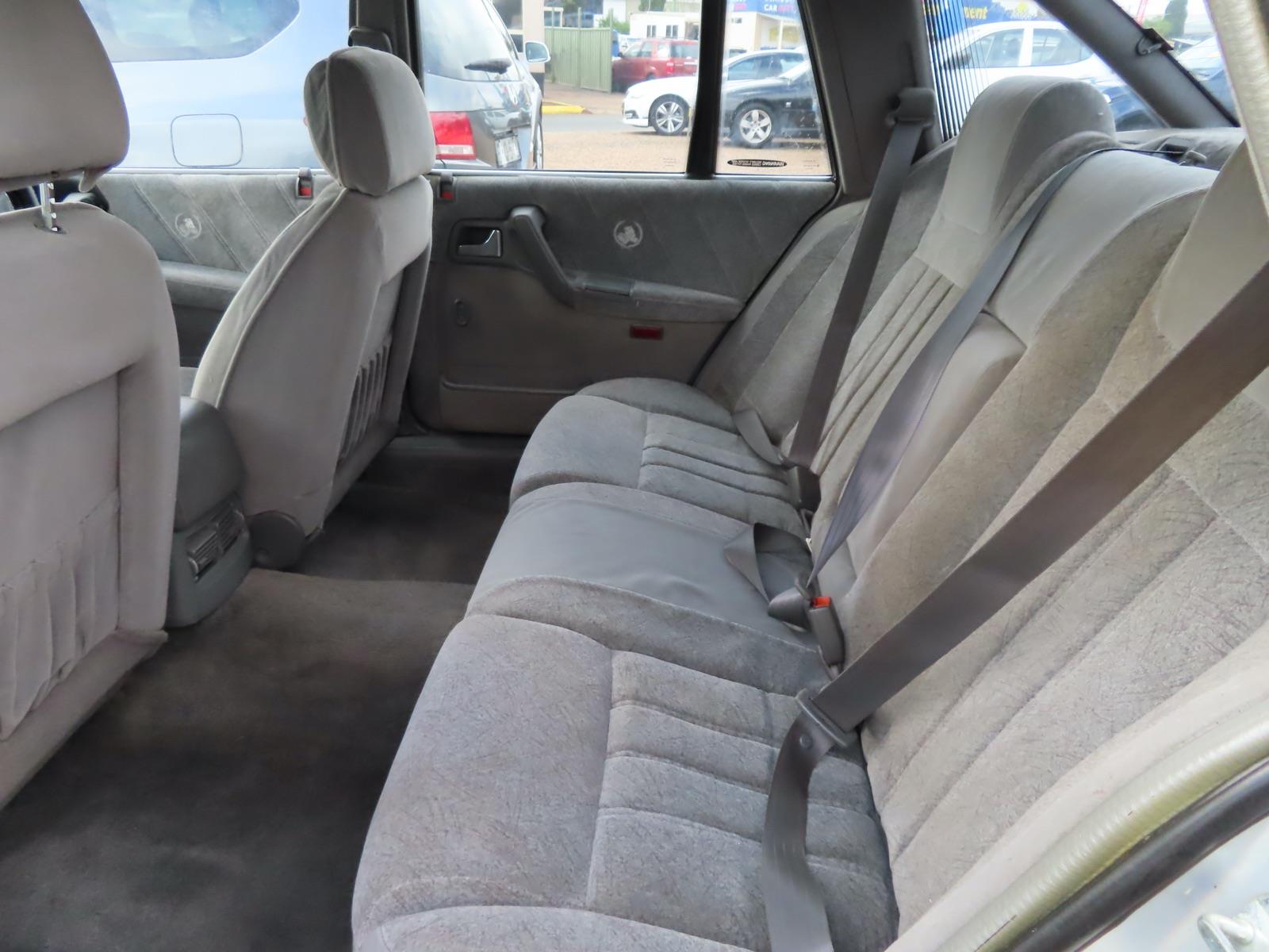 1998 HOLDEN STATESMAN VS II AUTOMATIC SEDAN