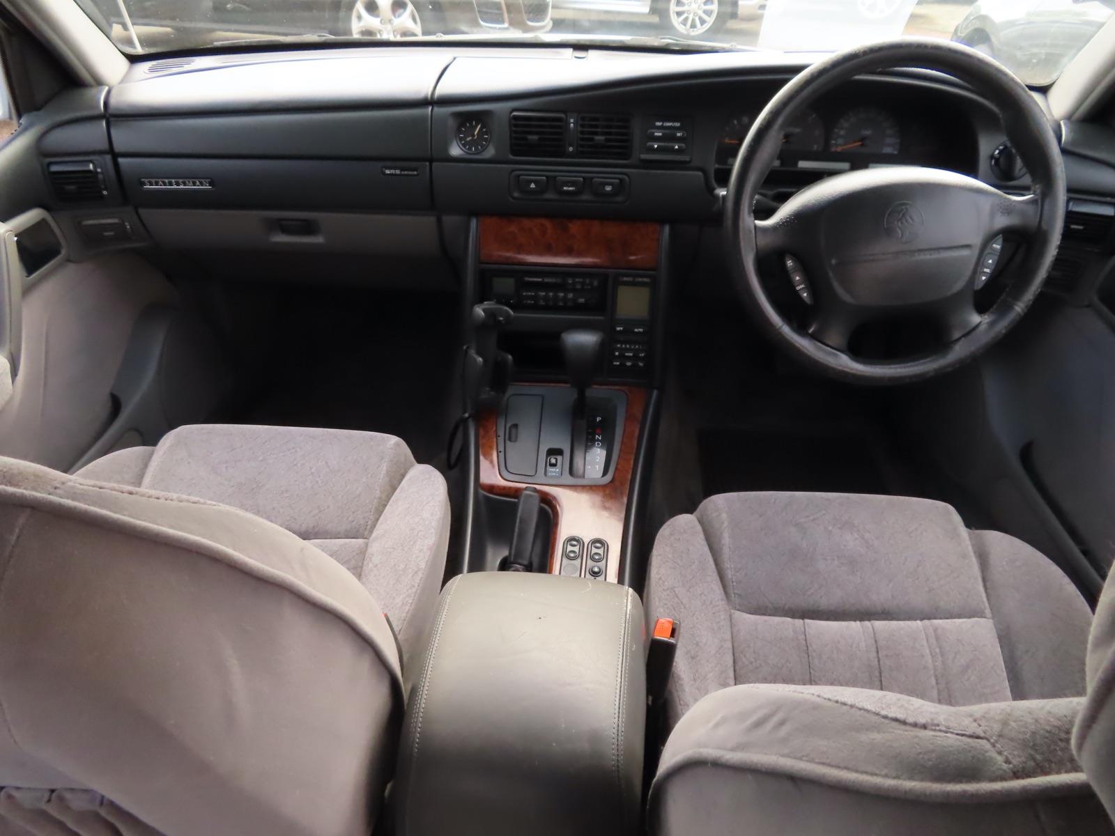 1998 HOLDEN STATESMAN VS II AUTOMATIC SEDAN