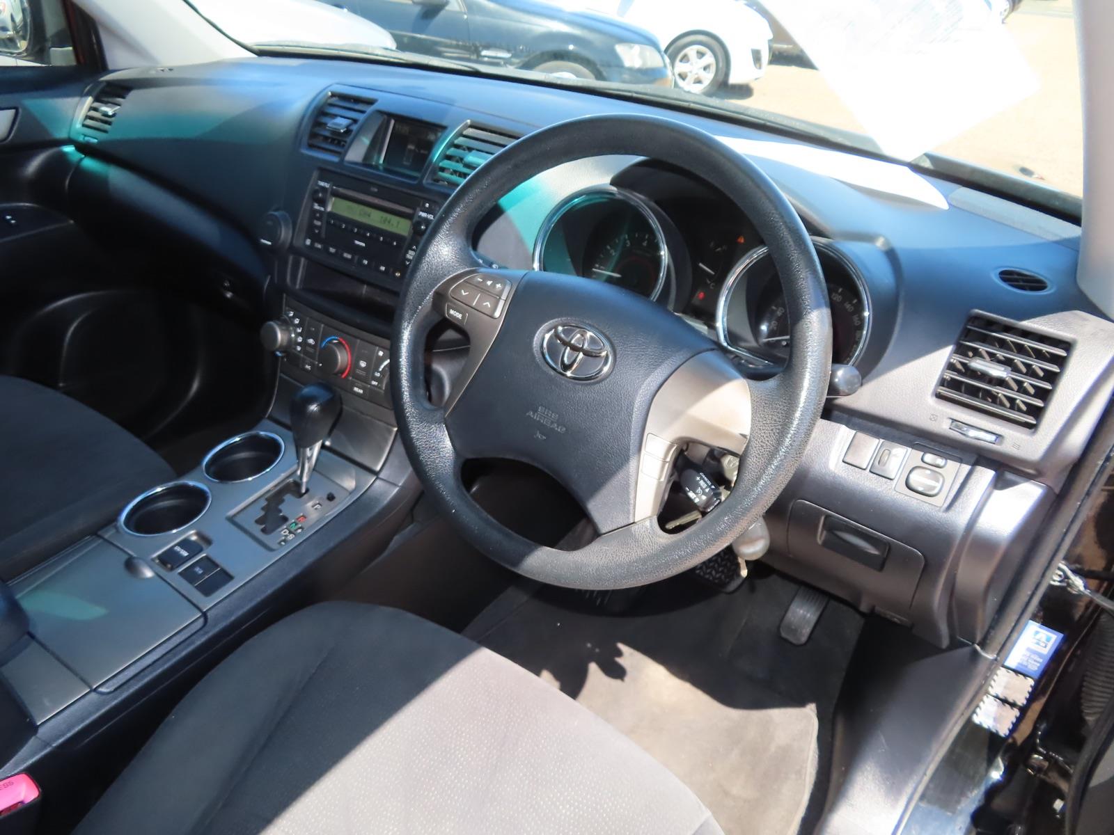 2009 TOYOTA KLUGER GSU40R KX-R (FWD) 5 SEAT 5 SP AUTOMATIC 4D WAGON