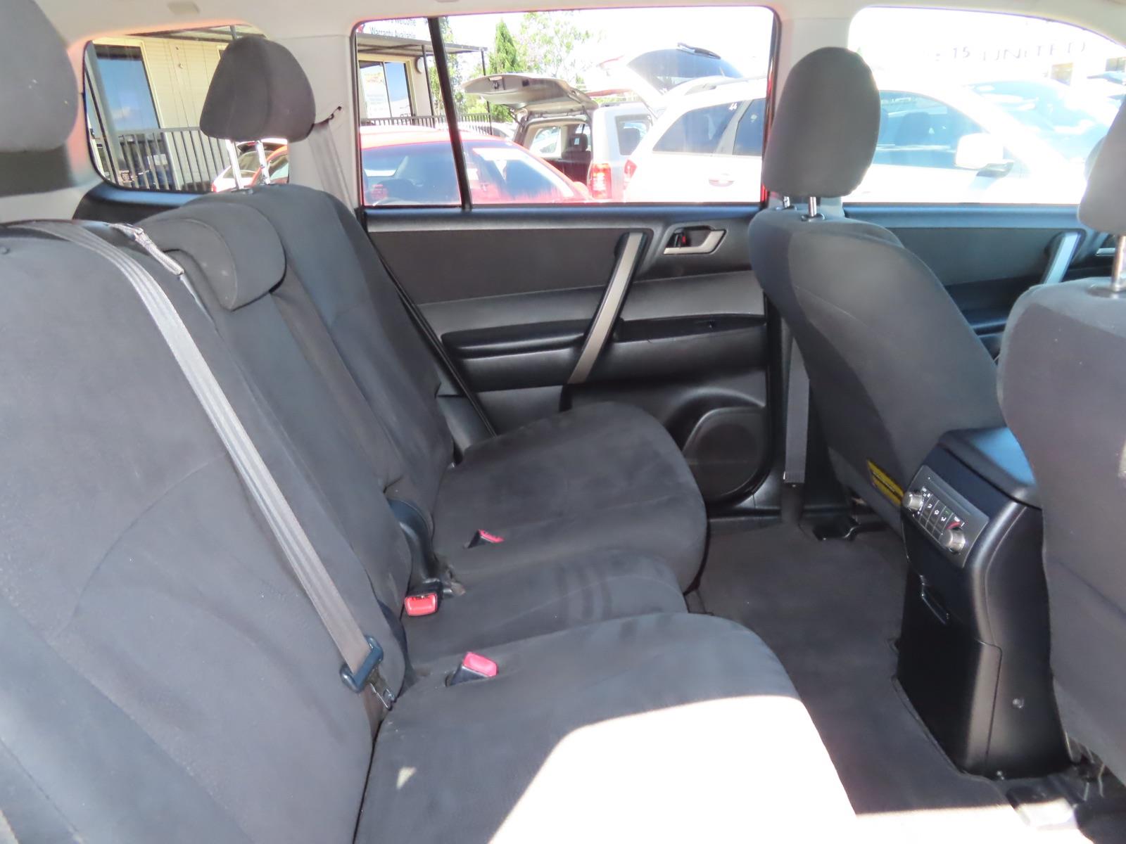 2009 TOYOTA KLUGER GSU40R KX-R (FWD) 5 SEAT 5 SP AUTOMATIC 4D WAGON