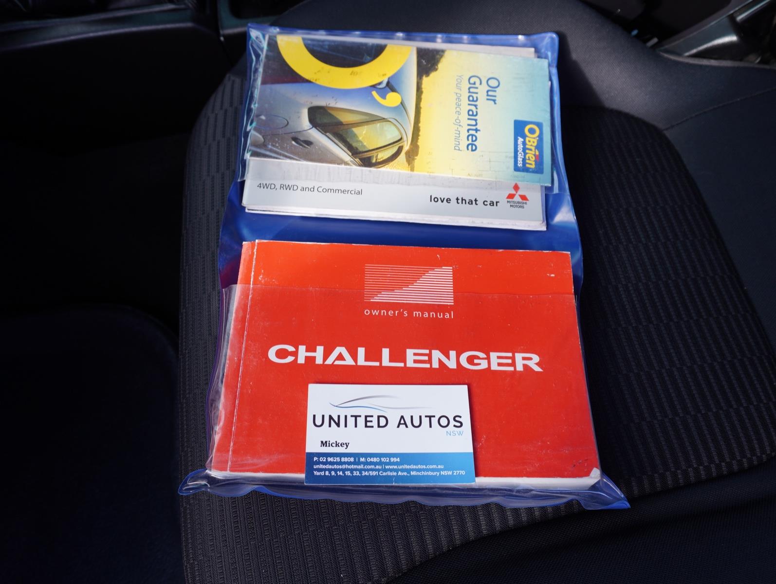 2013 MITSUBISHI CHALLENGER PB (KH) MANUAL WAGON