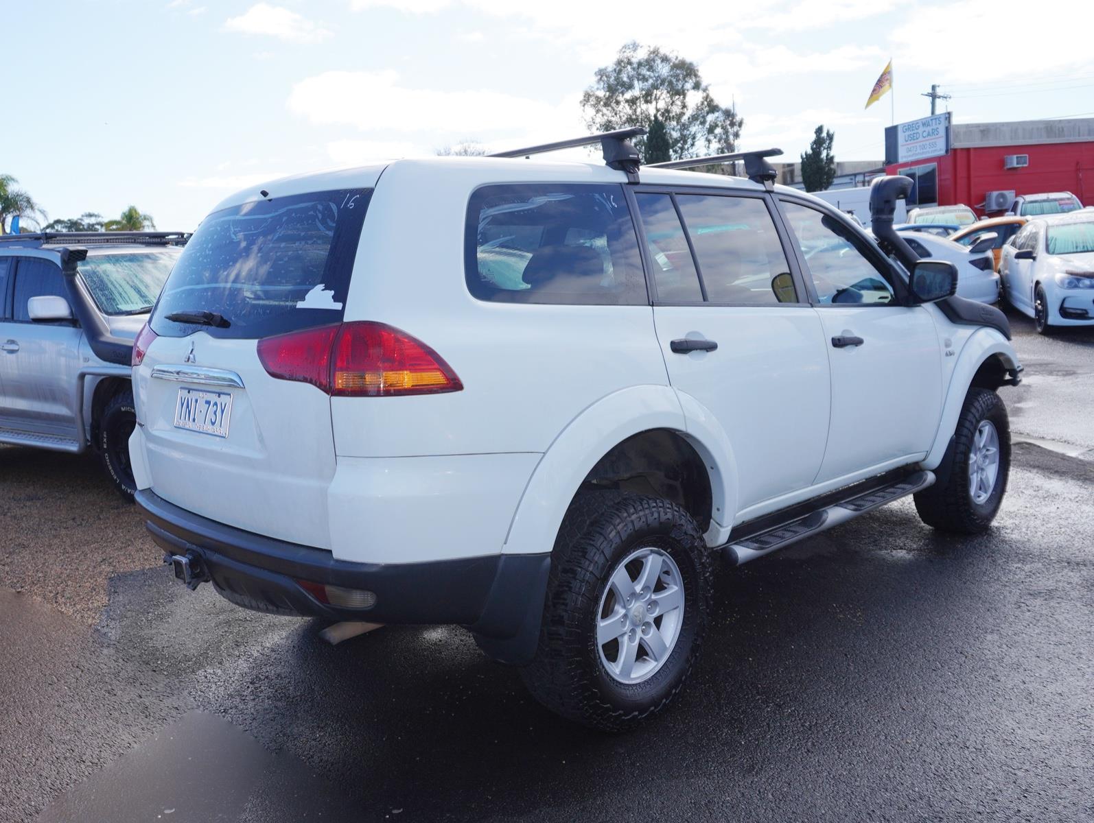2013 MITSUBISHI CHALLENGER PB (KH) MANUAL WAGON
