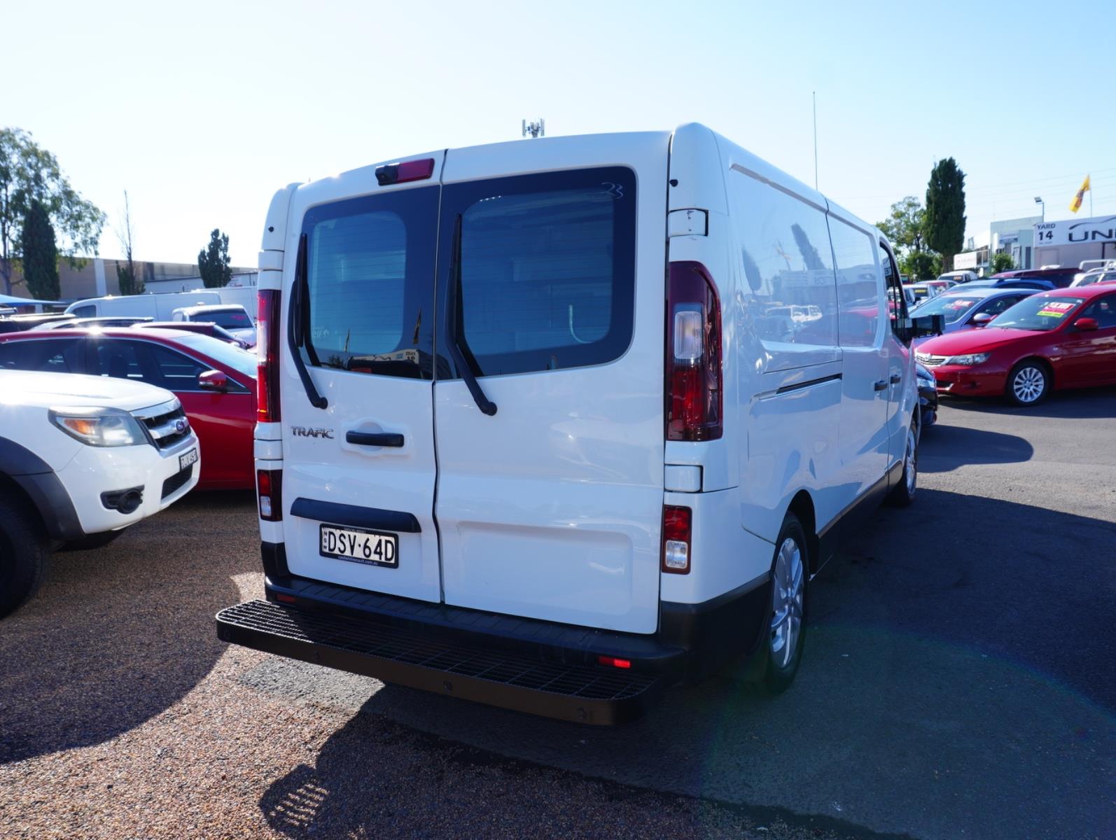 2017 RENAULT TRAFIC X82 103KW MANUAL VAN
