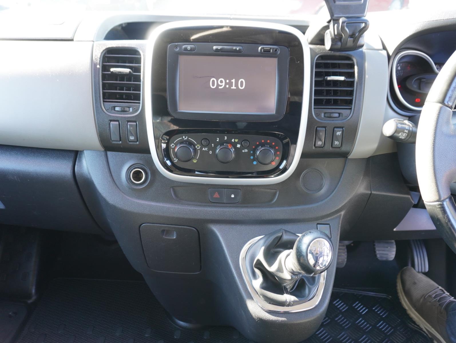 2017 RENAULT TRAFIC X82 103KW MANUAL VAN