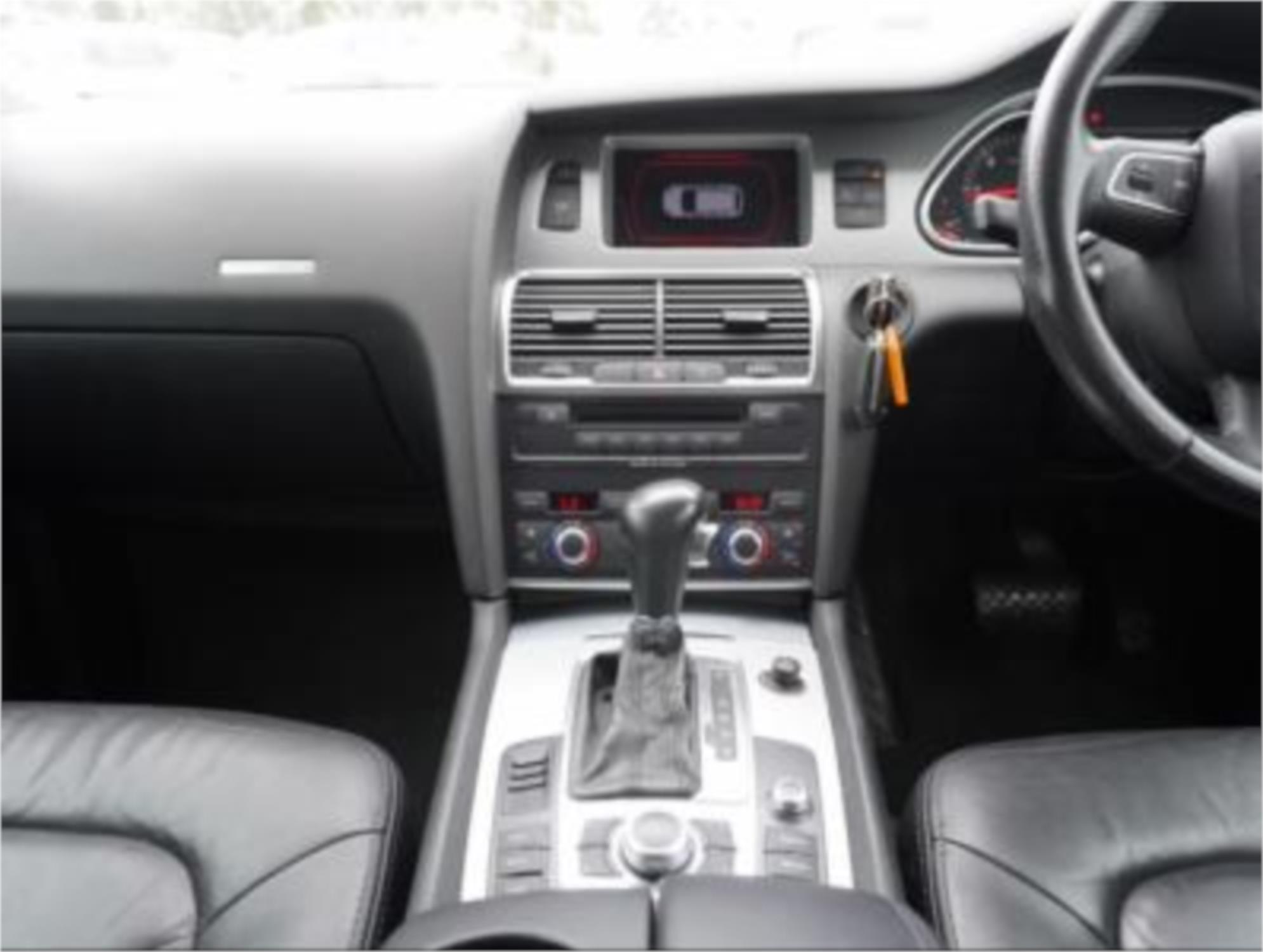 2008 AUDI Q7 MY08 UPGRADE 3.0 TDI QUATTRO 6 SP AUTOMATIC TIPTRONIC 4D WAGON