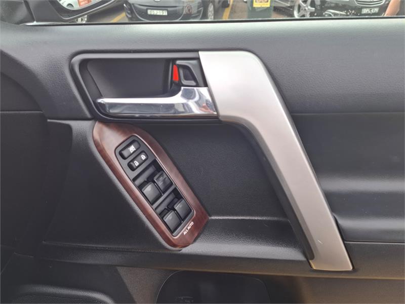 2015 TOYOTA LANDCRUISER PRADO KDJ150R ALTITUDE SPORTS AUTOMATIC WAGON