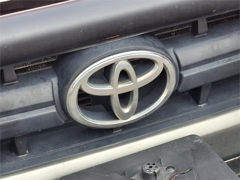 2004 TOYOTA HILUX KZN165R MANUAL CAB CHASSIS