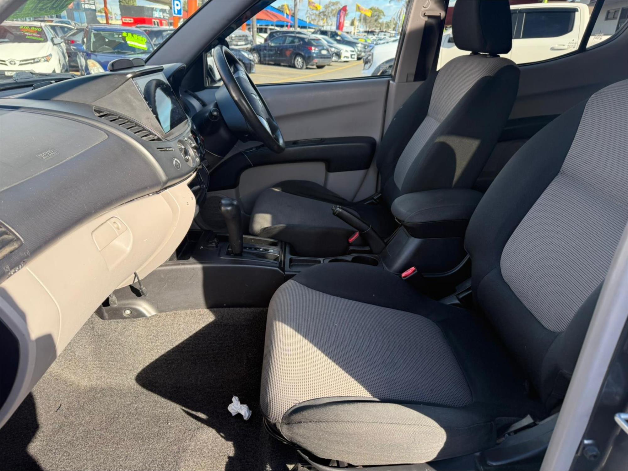 2010 MITSUBISHI TRITON MN GLX AUTOMATIC UTILITY