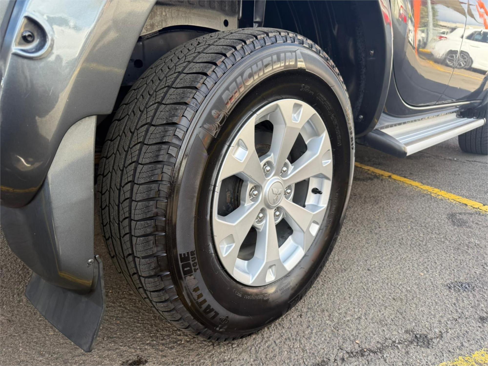 2010 MITSUBISHI TRITON MN GLX AUTOMATIC UTILITY