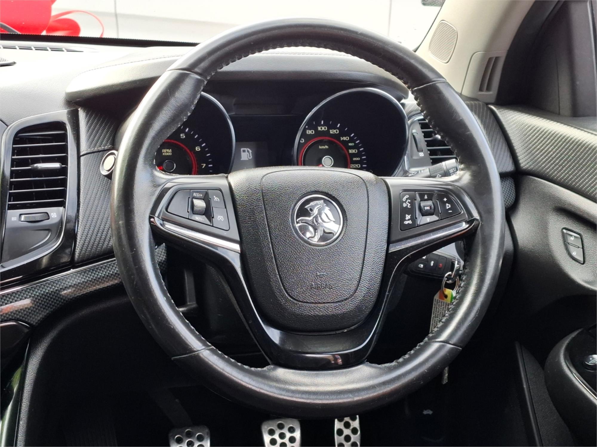 2013 HOLDEN COMMODORE VF SV6 MANUAL SEDAN