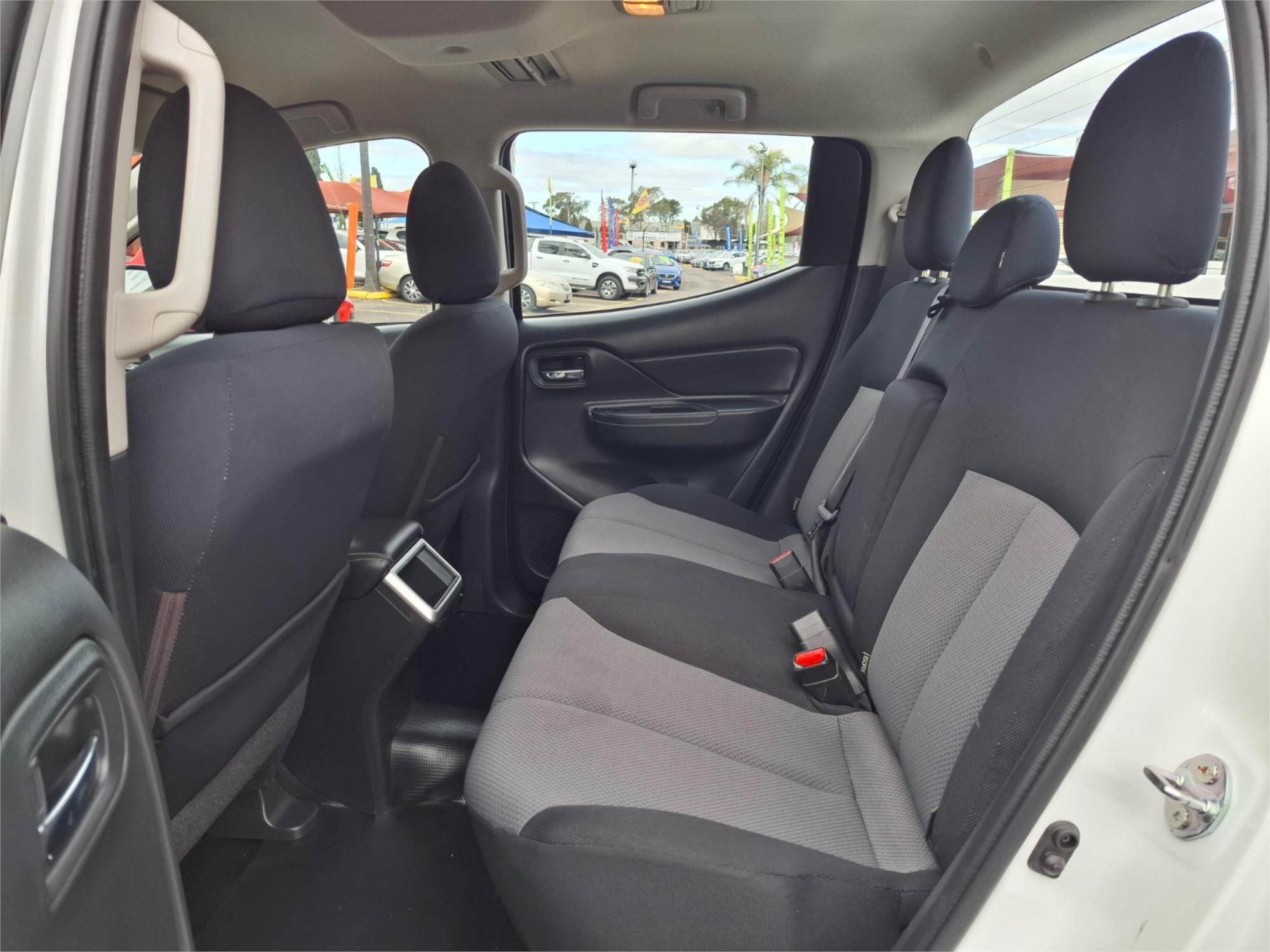 2019 MITSUBISHI TRITON MR GLX+ SPORTS AUTOMATIC UTILITY