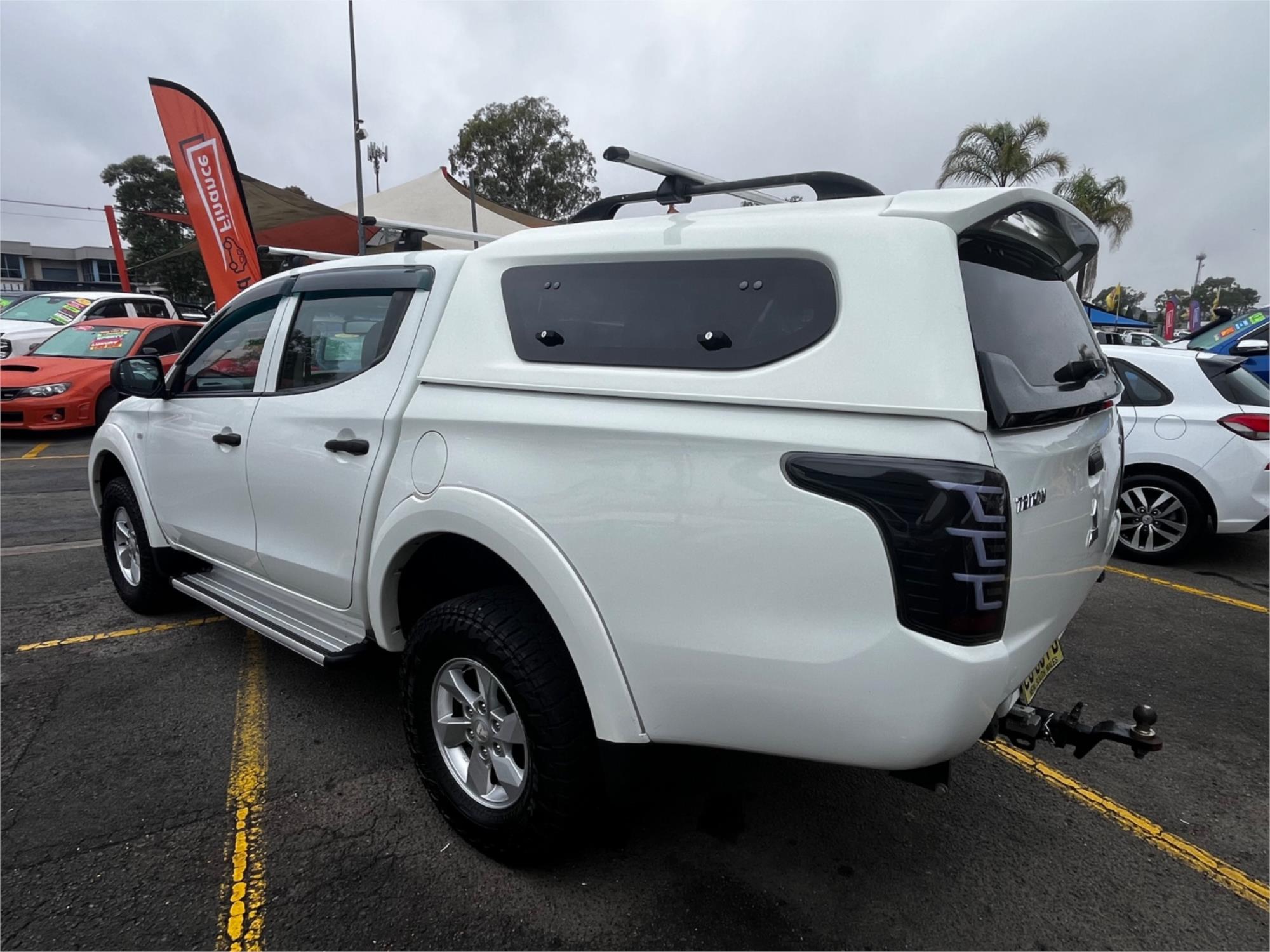 2015 MITSUBISHI TRITON MQ MY16 GLX (4x4) 5 SP AUTOMATIC DUAL CAB UTILITY