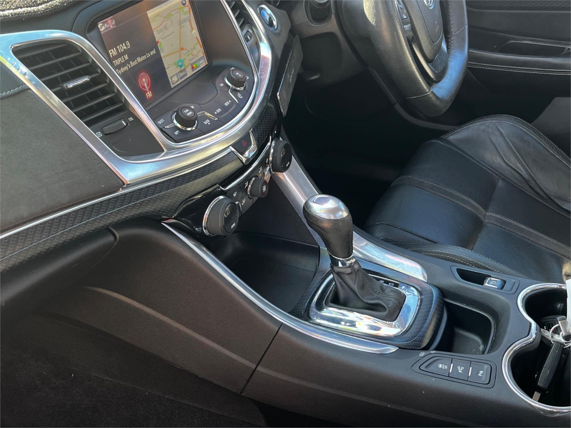 2013 HOLDEN UTE VF SS-V 6 SP AUTOMATIC UTILITY