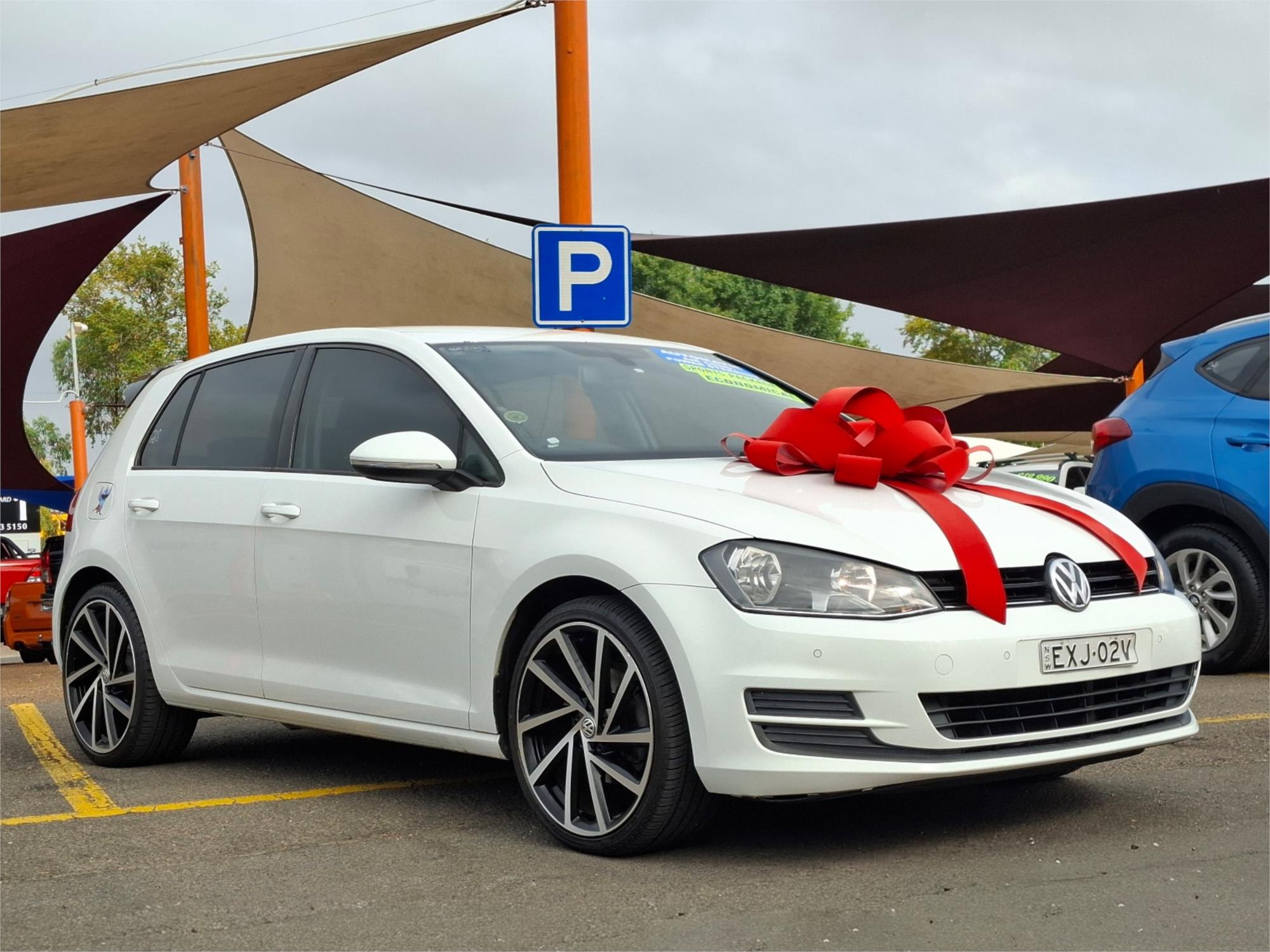 2015 VOLKSWAGEN GOLF AU MY16 92 TSI 7 SP AUTO DIRECT SHIFT 5D HATCHBACK