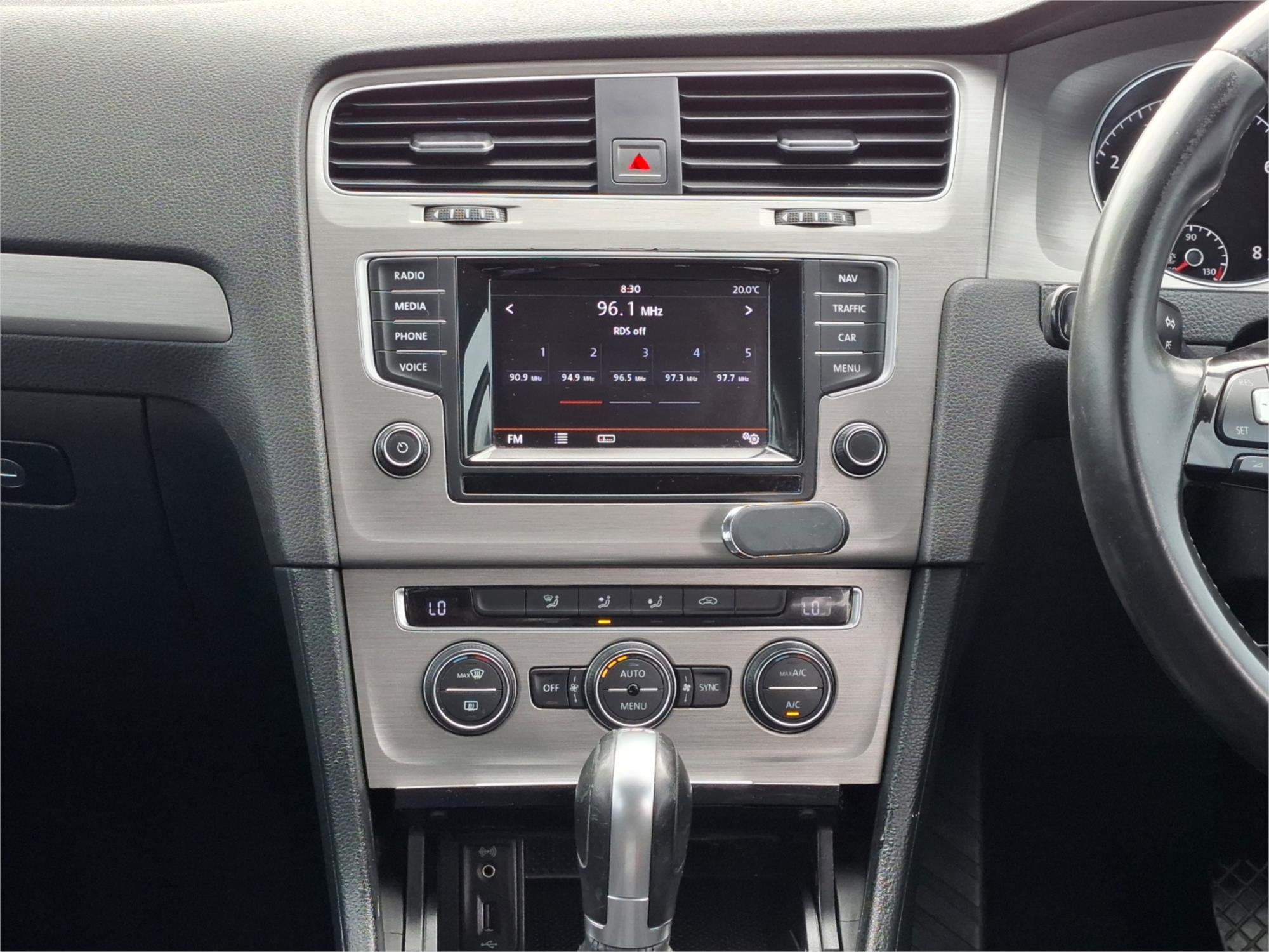 2015 VOLKSWAGEN GOLF AU MY16 92 TSI 7 SP AUTO DIRECT SHIFT 5D HATCHBACK