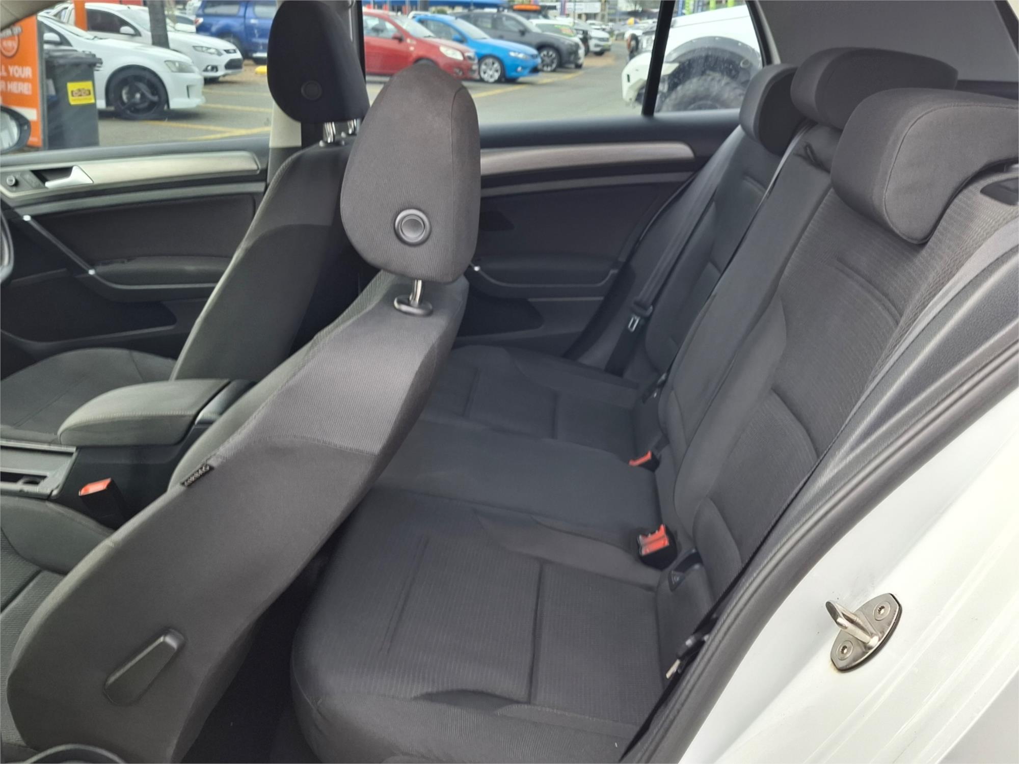2015 VOLKSWAGEN GOLF AU MY16 92 TSI 7 SP AUTO DIRECT SHIFT 5D HATCHBACK