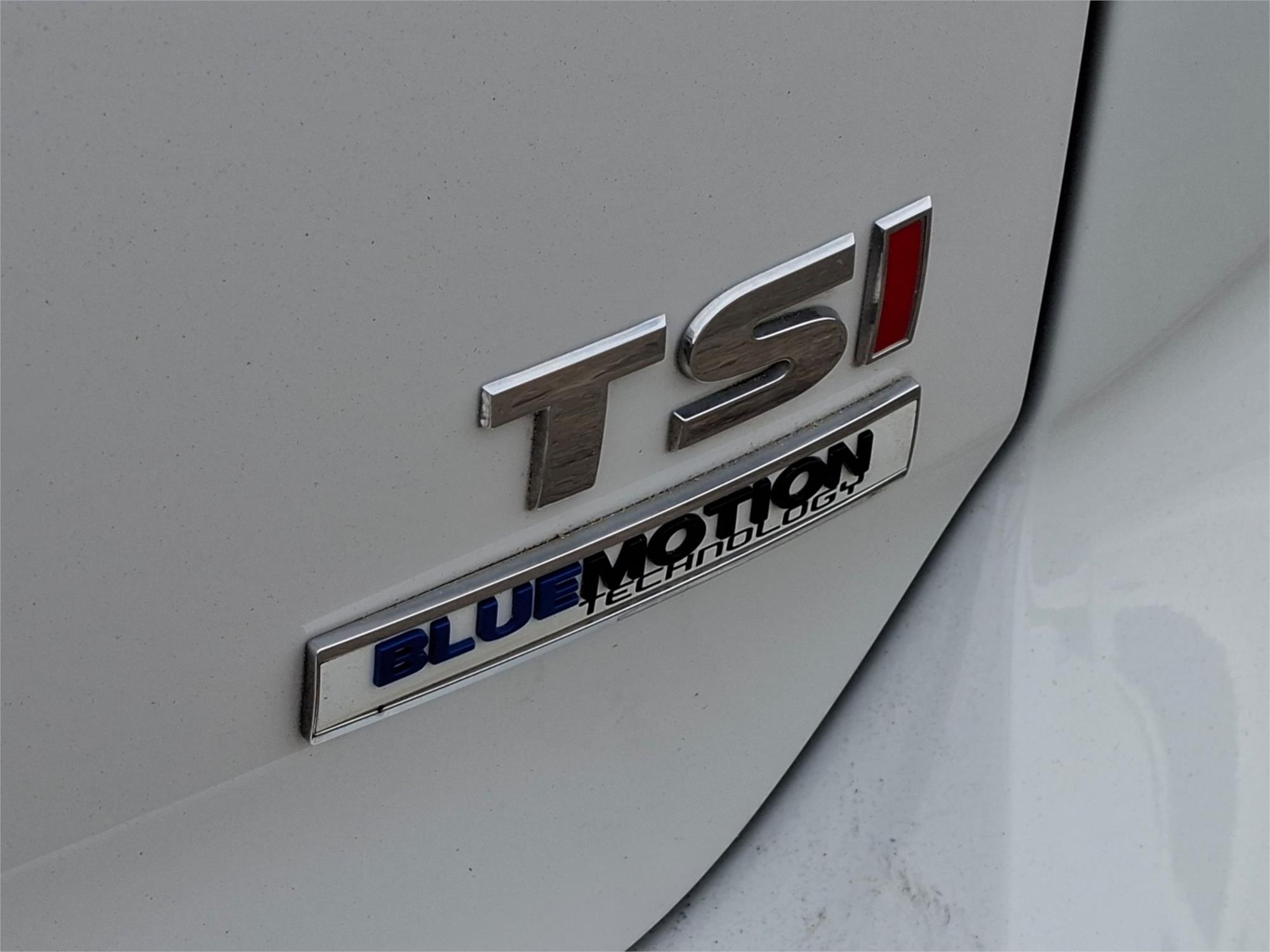 2015 VOLKSWAGEN GOLF AU MY16 92 TSI 7 SP AUTO DIRECT SHIFT 5D HATCHBACK