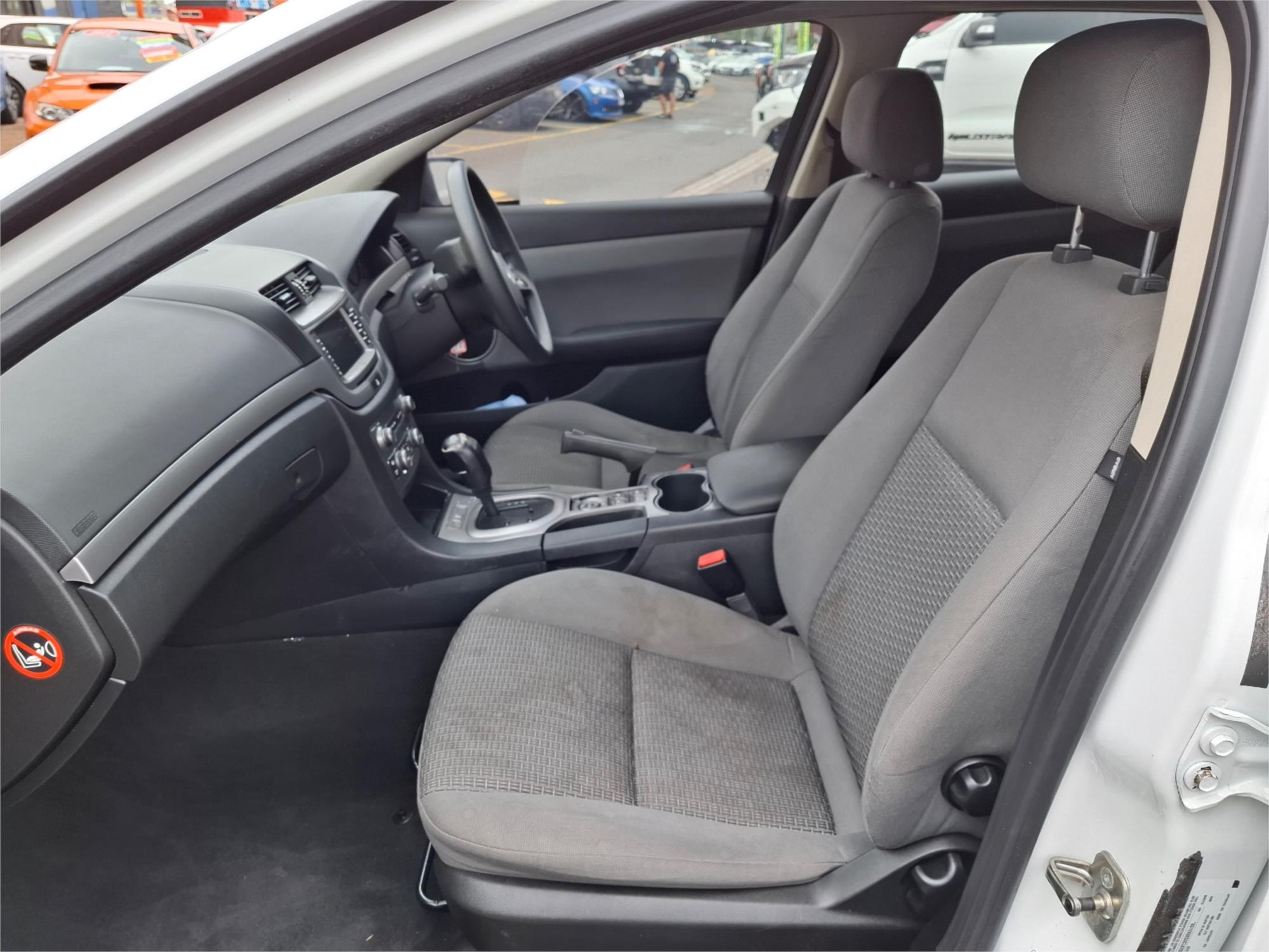 2012 HOLDEN COMMODORE VE II MY12 OMEGA (LPG) 6 SP AUTOMATIC 4D SPORTWAGON