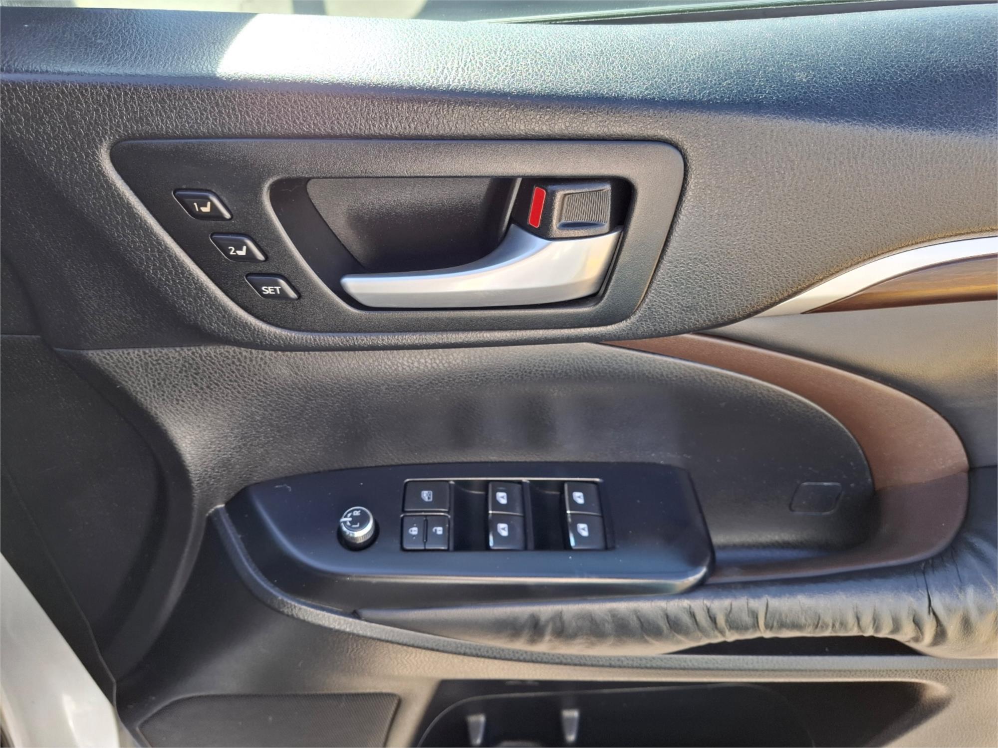 2014 TOYOTA KLUGER GSU55R GRANDE (4x4) 6 SP AUTOMATIC 4D WAGON