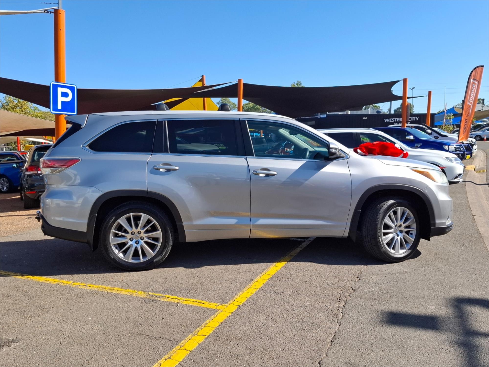 2014 TOYOTA KLUGER GSU55R GRANDE (4x4) 6 SP AUTOMATIC 4D WAGON