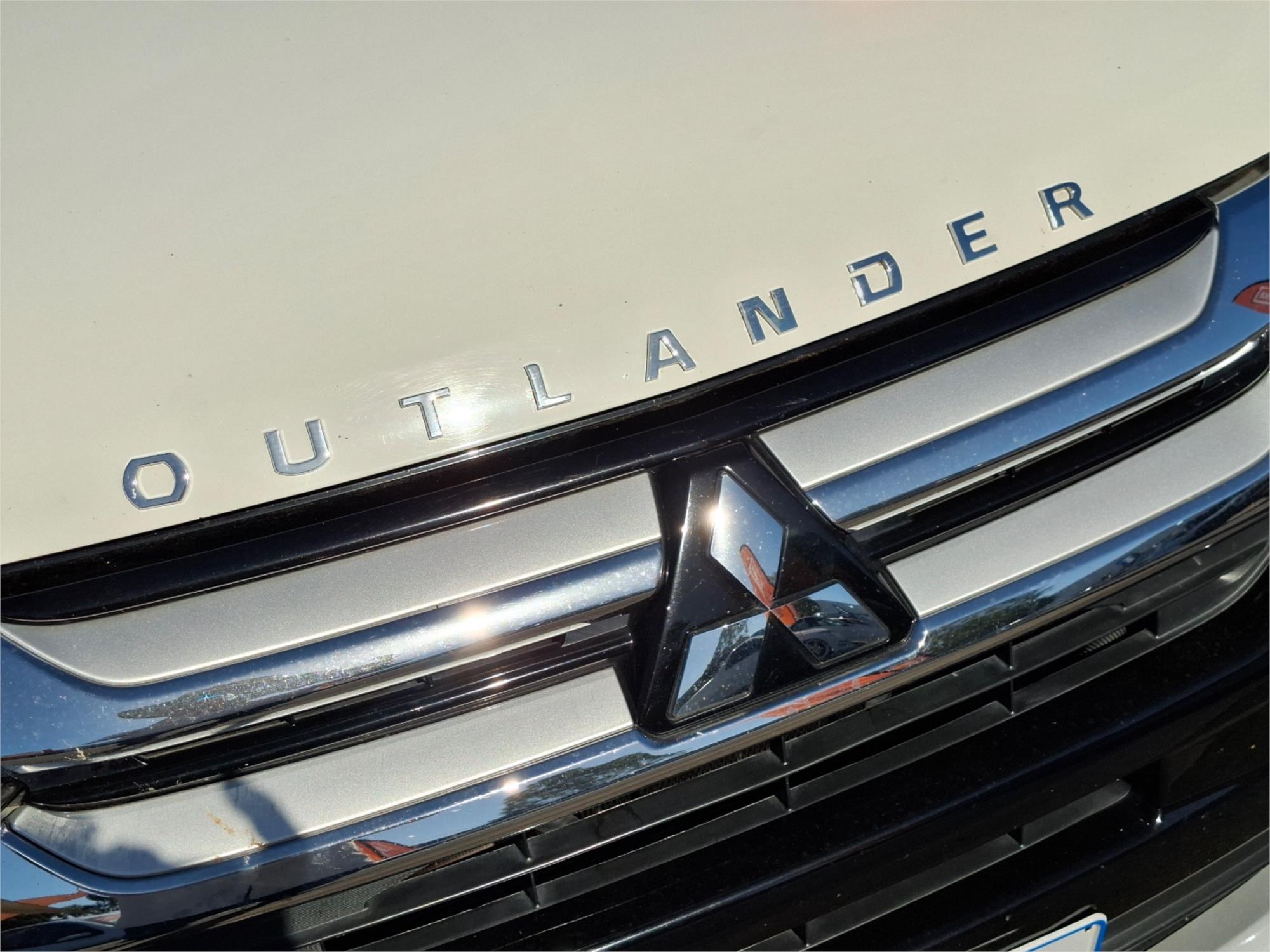 2016 MITSUBISHI OUTLANDER ZK MY16 LS (4x2) CONTINUOUS VARIABLE 4D WAGON