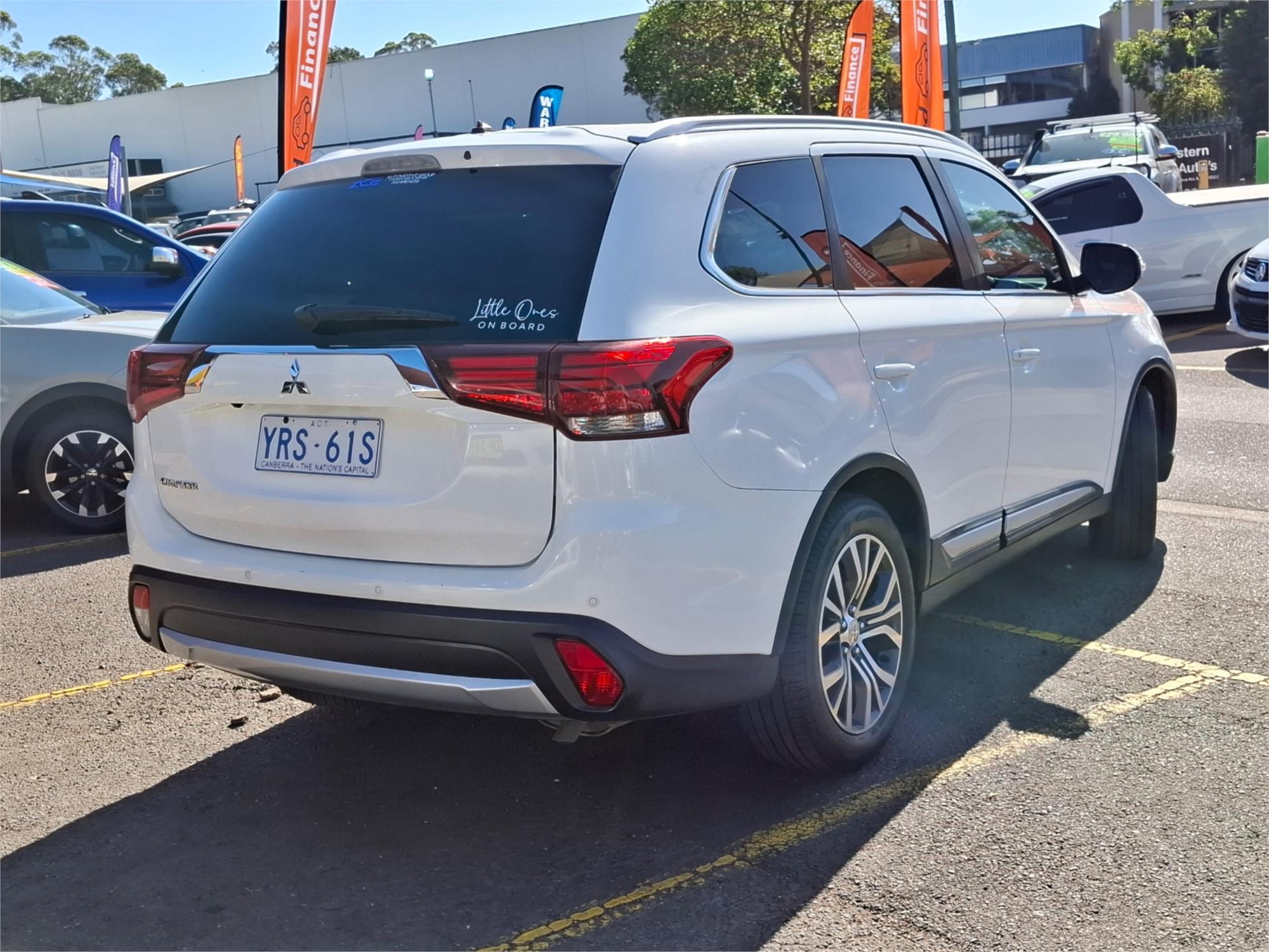 2016 MITSUBISHI OUTLANDER ZK MY16 LS (4x2) CONTINUOUS VARIABLE 4D WAGON