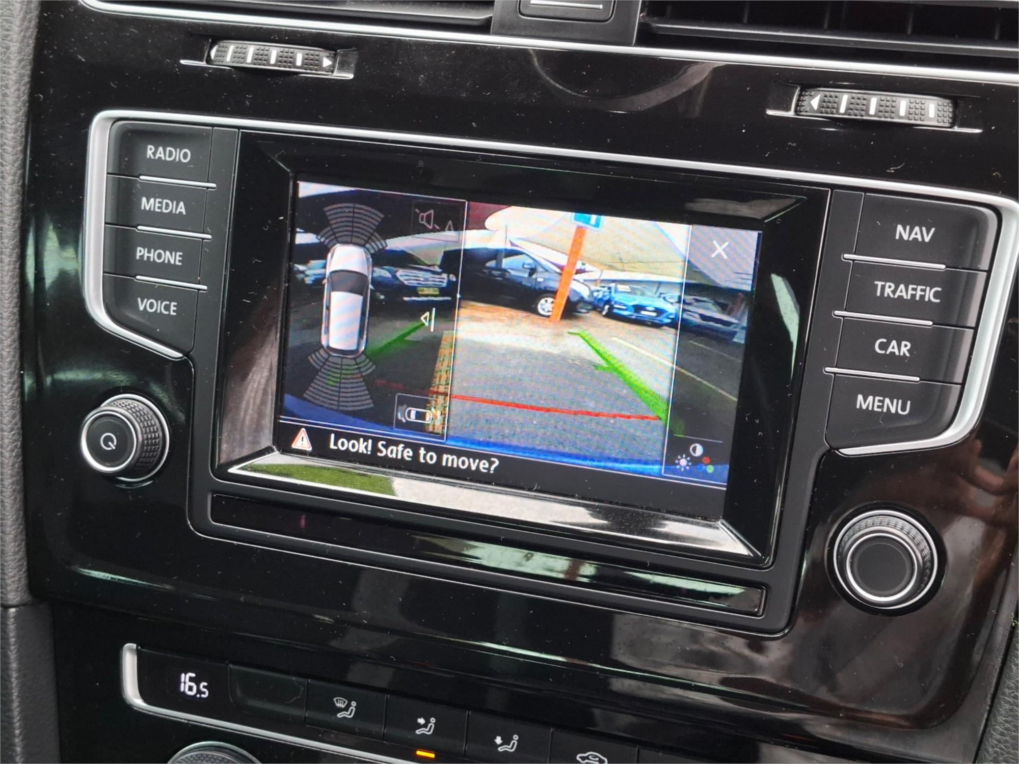 2015 VOLKSWAGEN GOLF AU MY15 R 6 SP MANUAL 5D HATCHBACK