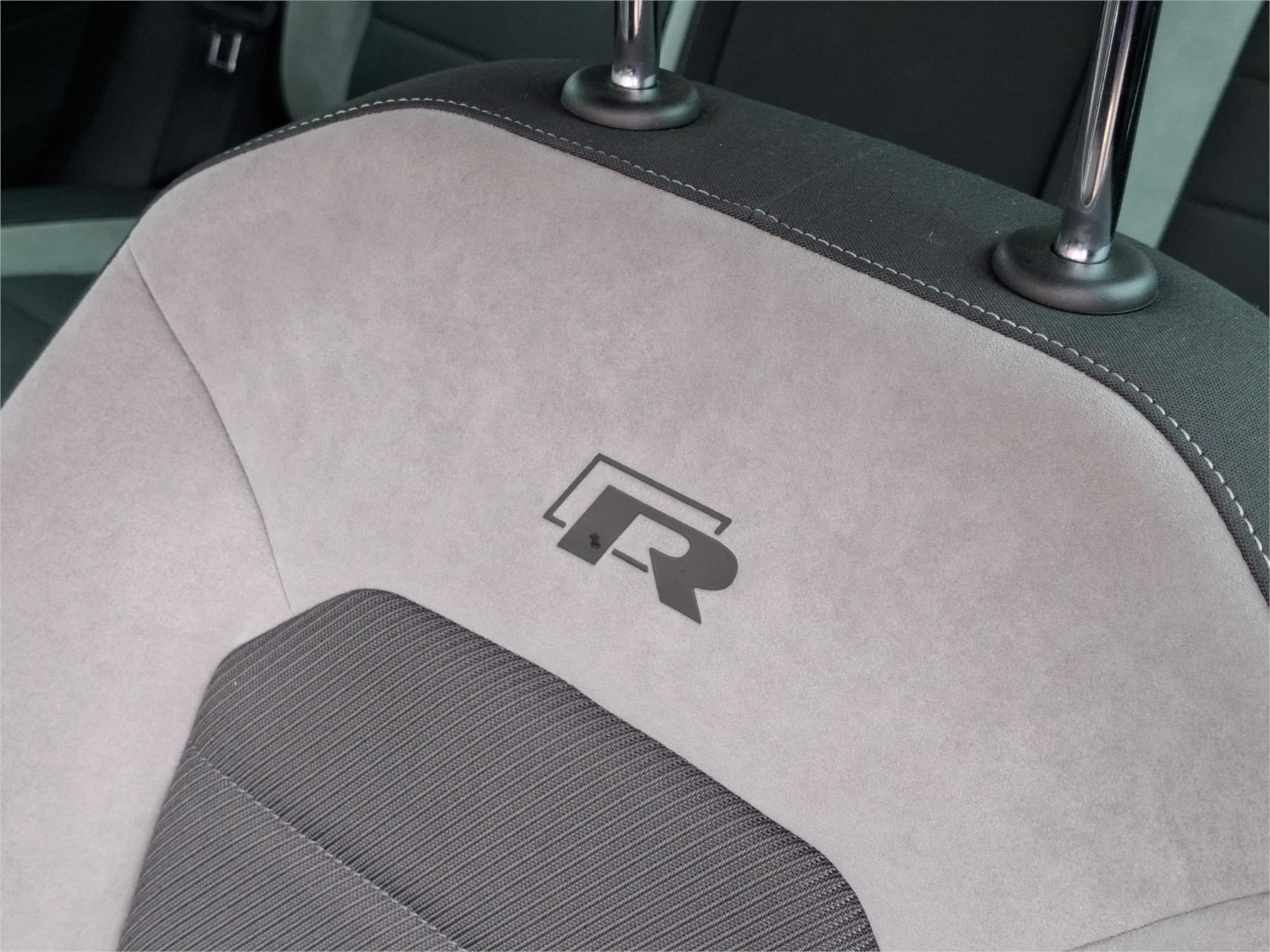 2015 VOLKSWAGEN GOLF AU MY15 R 6 SP MANUAL 5D HATCHBACK
