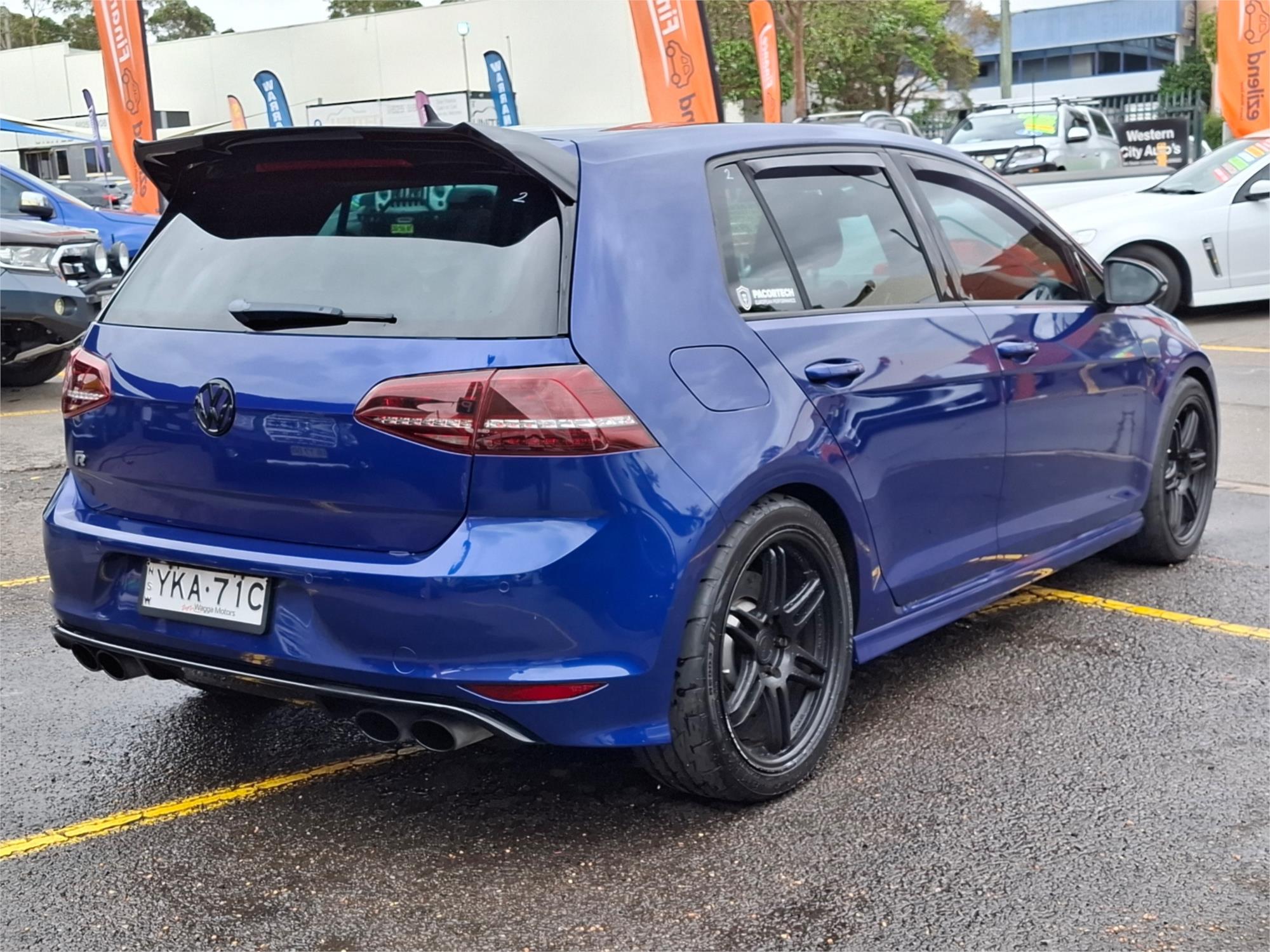 2015 VOLKSWAGEN GOLF AU MY15 R 6 SP MANUAL 5D HATCHBACK