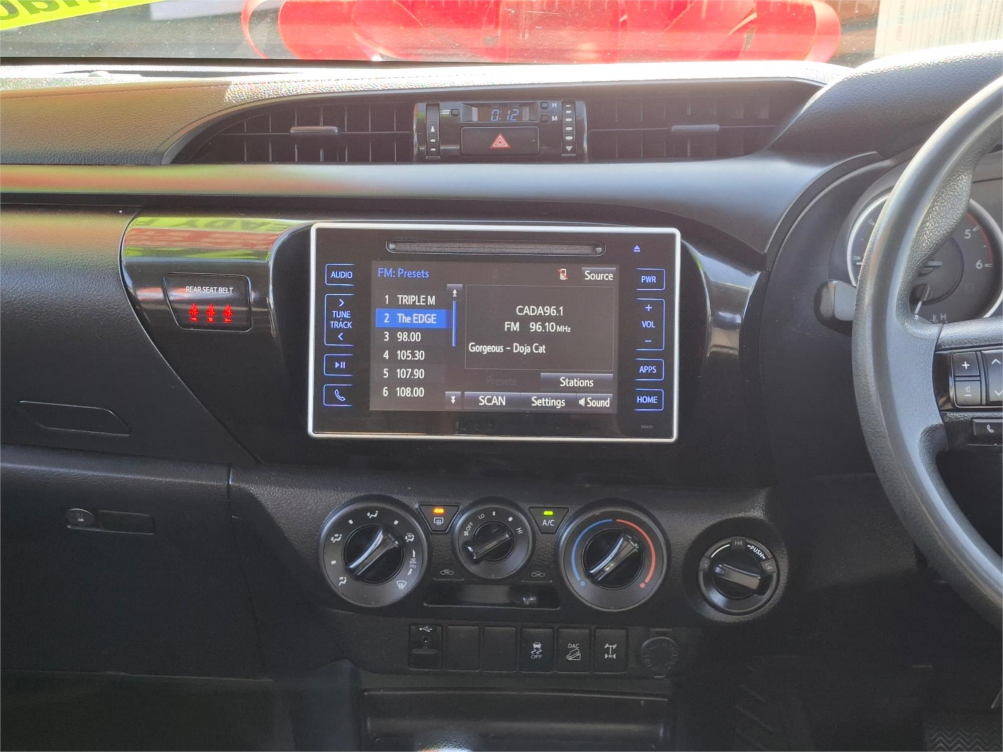 2018 TOYOTA HILUX GUN126R MY17 SR+ (4x4) 6 SP AUTOMATIC DUAL CAB UTILITY