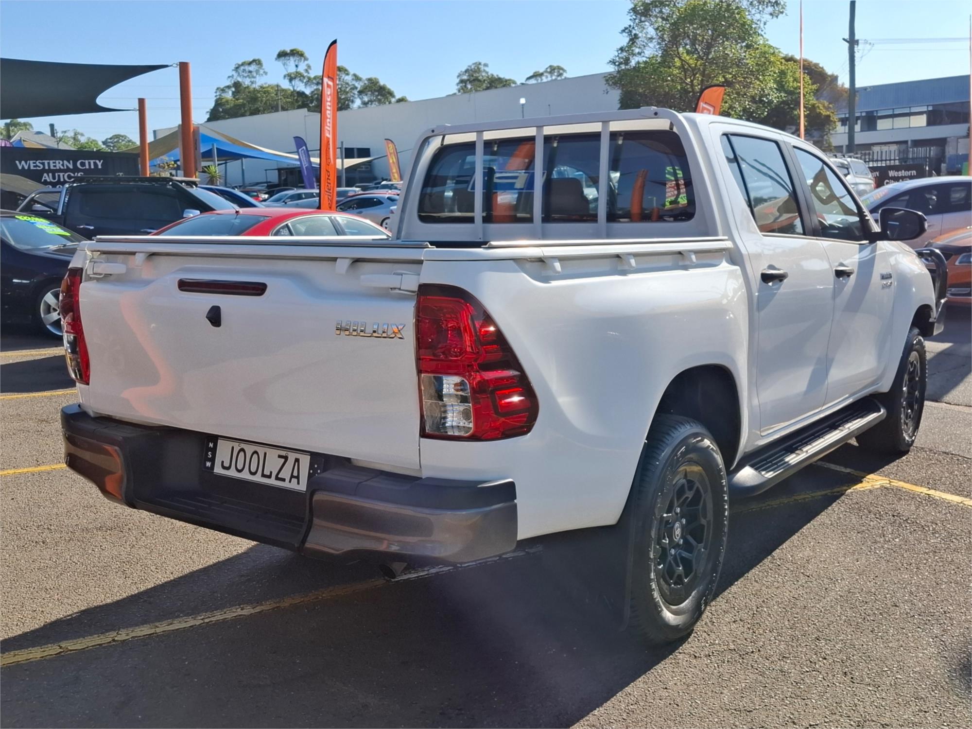 2018 TOYOTA HILUX GUN126R MY17 SR+ (4x4) 6 SP AUTOMATIC DUAL CAB UTILITY