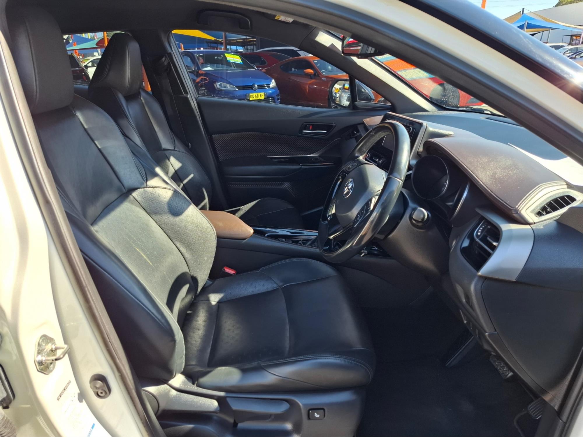 2018 TOYOTA C-HR NGX50R UPDATE KOBA (AWD) CONTINUOUS VARIABLE 4D WAGON