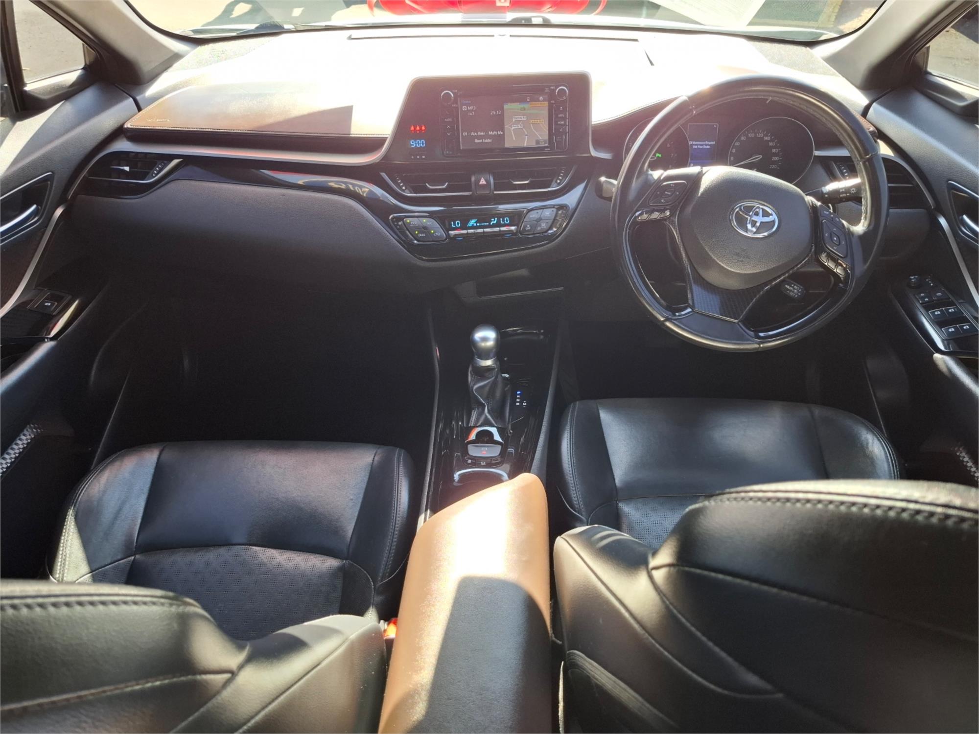 2018 TOYOTA C-HR NGX50R UPDATE KOBA (AWD) CONTINUOUS VARIABLE 4D WAGON