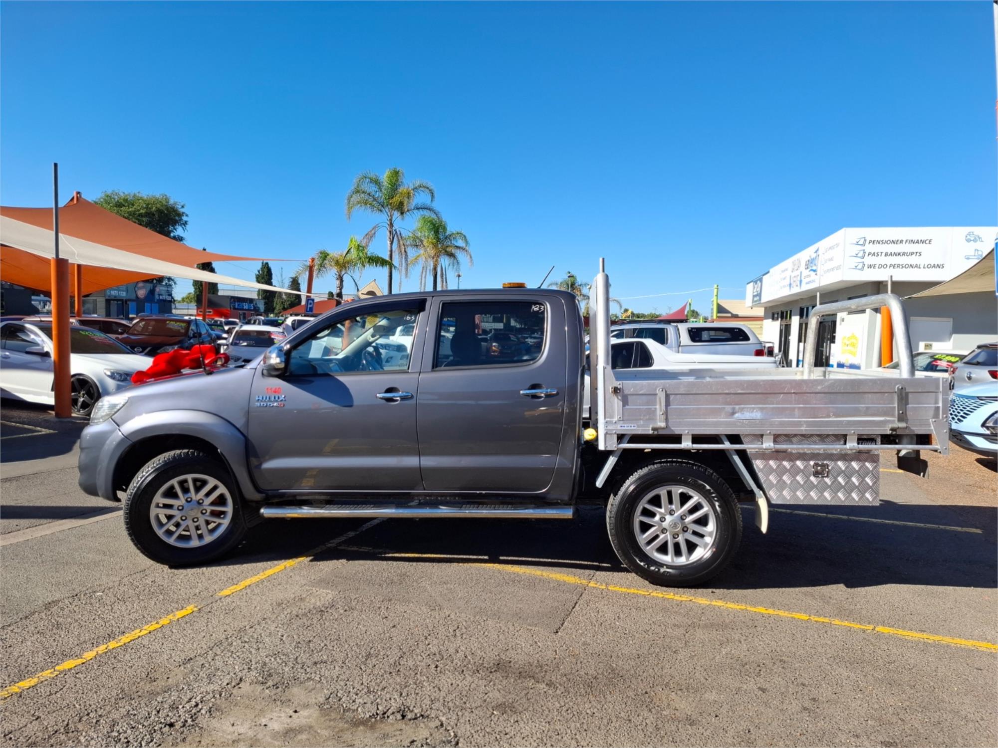2011 TOYOTA HILUX GGN25R MY12 SR5 (4x4) 5 SP AUTOMATIC DUAL CAB P/UP