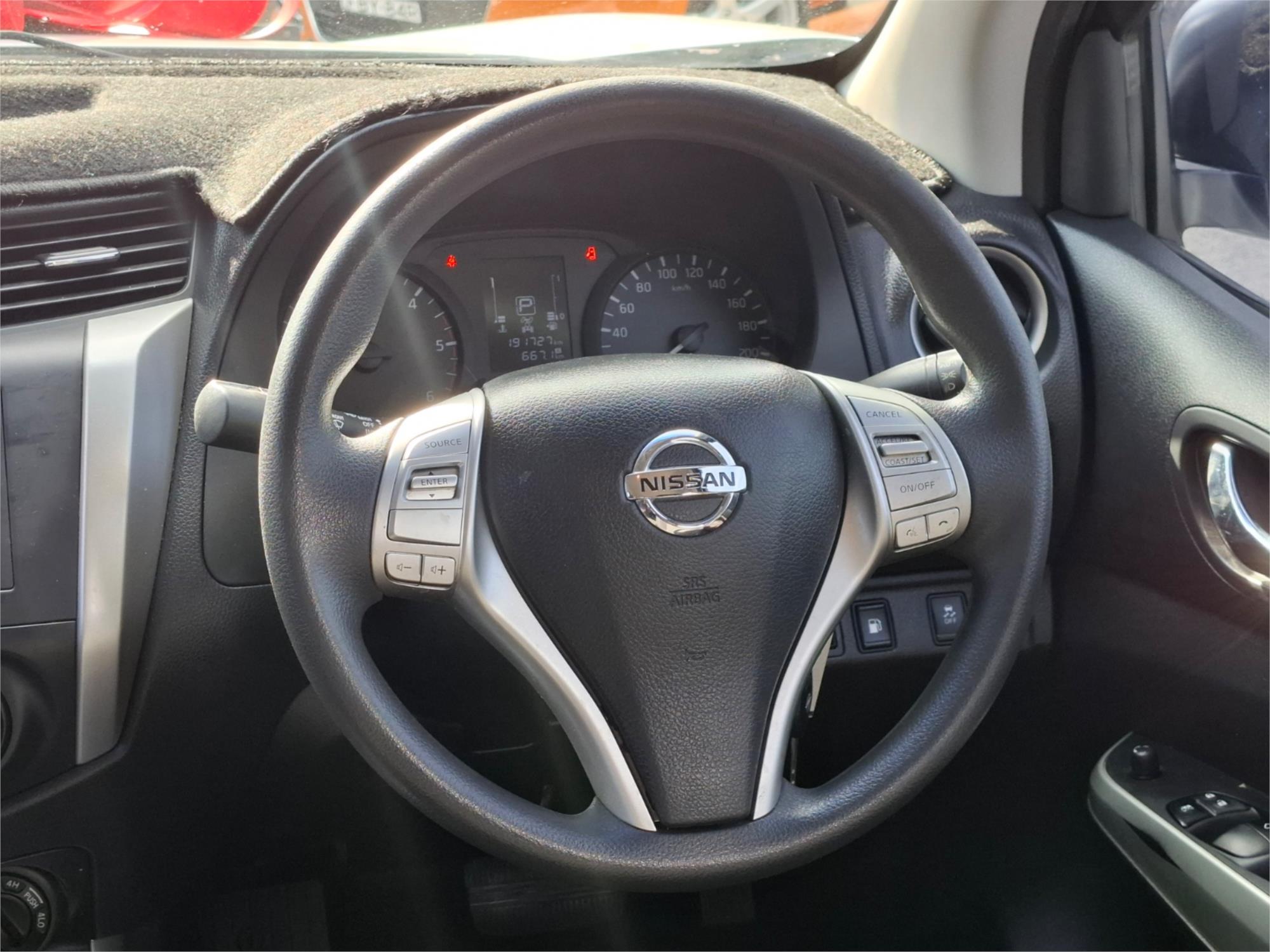 2016 NISSAN NAVARA D23 SERIES II ST (4x4) 7 SP AUTOMATIC DUAL CAB UTILITY