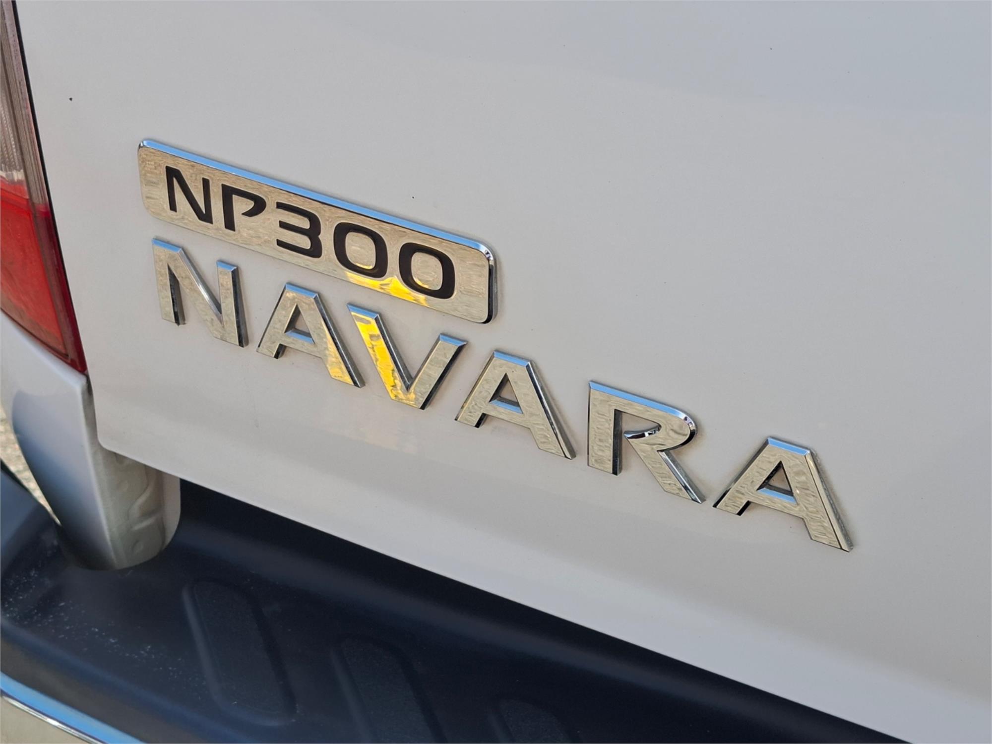 2016 NISSAN NAVARA D23 SERIES II ST (4x4) 7 SP AUTOMATIC DUAL CAB UTILITY
