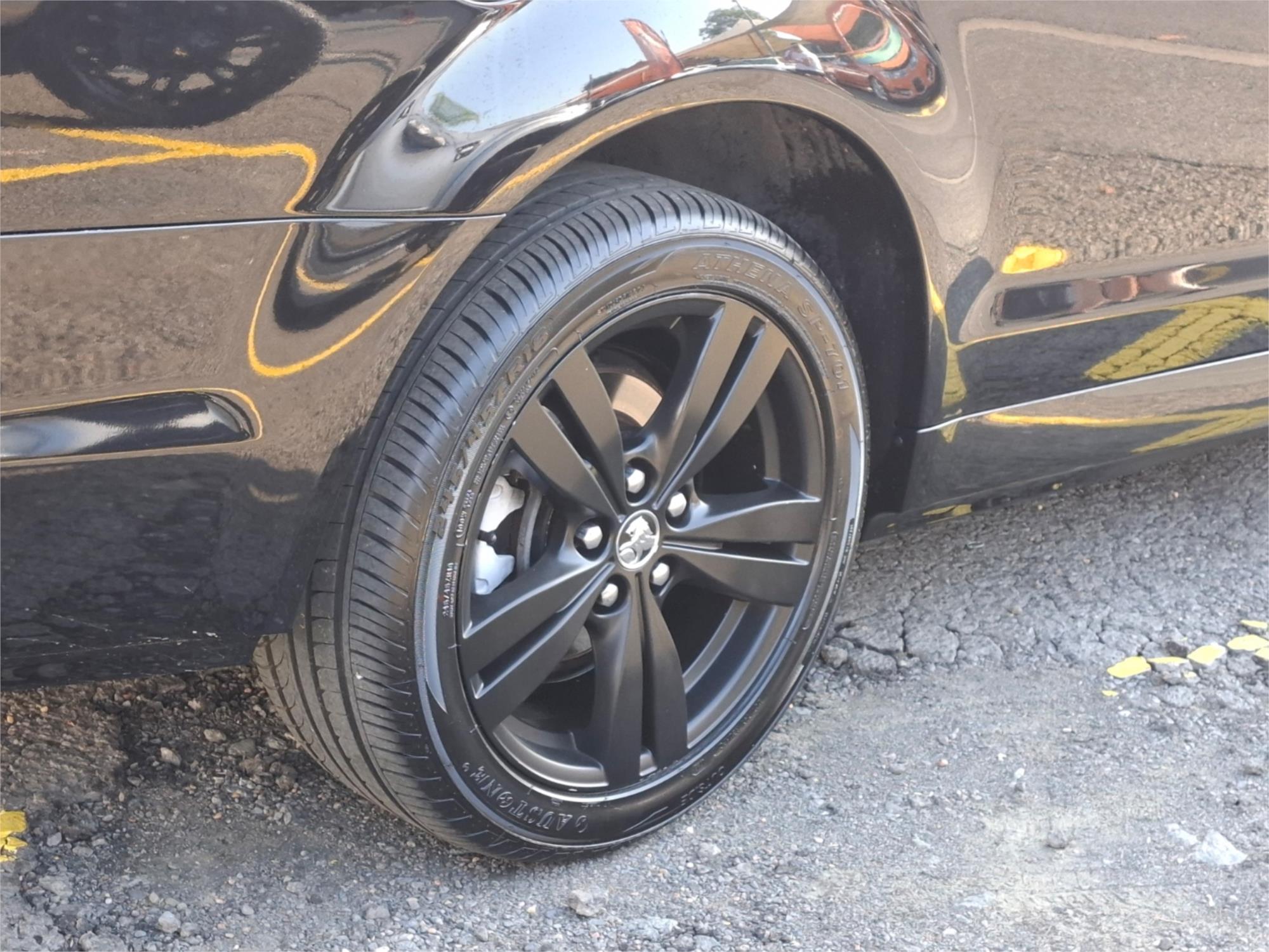 2014 HOLDEN UTE VF MY15 SV6 6 SP AUTOMATIC UTILITY