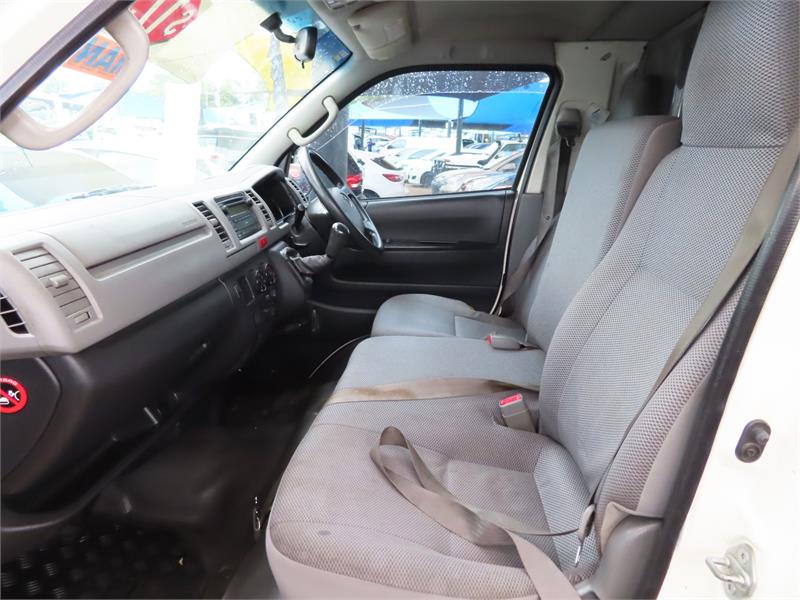 2007 TOYOTA HIACE KDH201R AUTOMATIC VAN