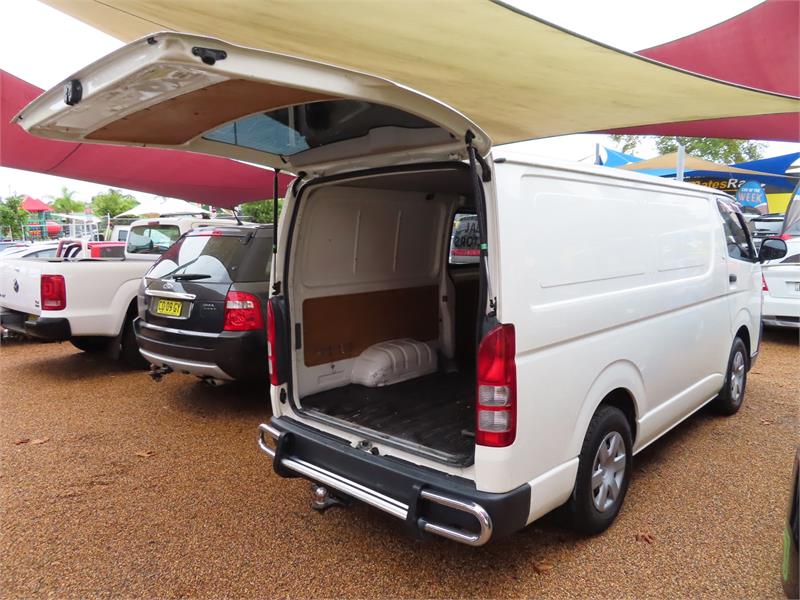 2007 TOYOTA HIACE KDH201R AUTOMATIC VAN