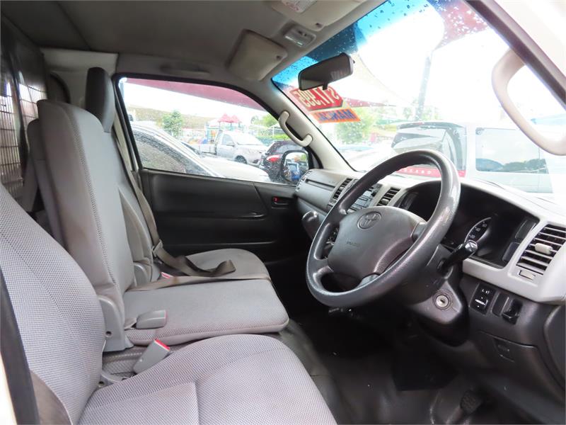 2007 TOYOTA HIACE KDH201R AUTOMATIC VAN