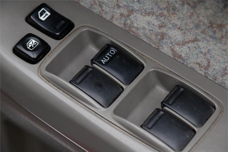 1998 NISSAN PATROL GU ST AUTOMATIC WAGON