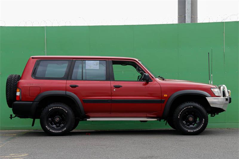 1998 NISSAN PATROL GU ST AUTOMATIC WAGON
